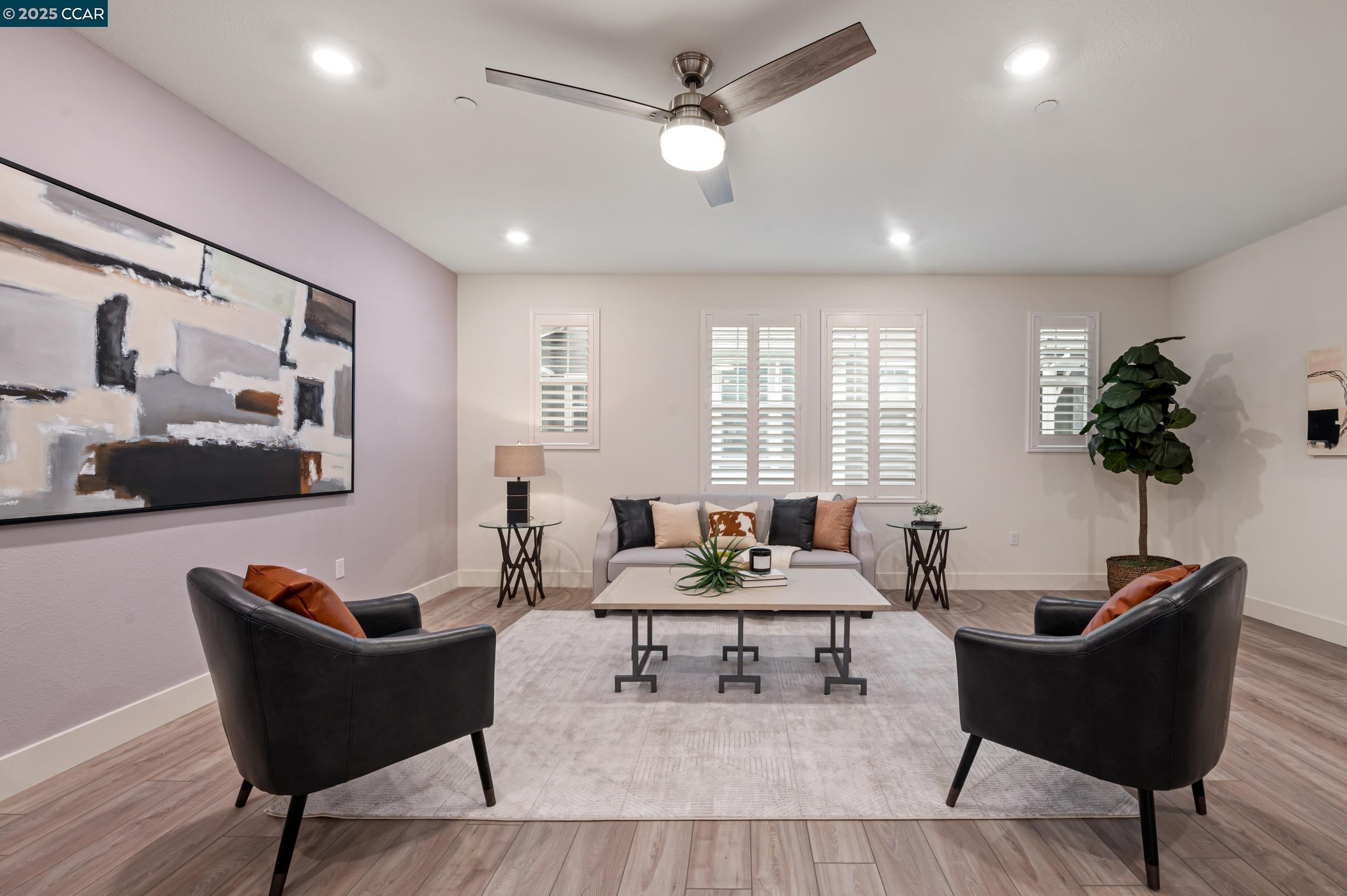 Detail Gallery Image 6 of 35 For 236 Plum Tree Street, Livermore,  CA 94551 - 4 Beds | 3/1 Baths