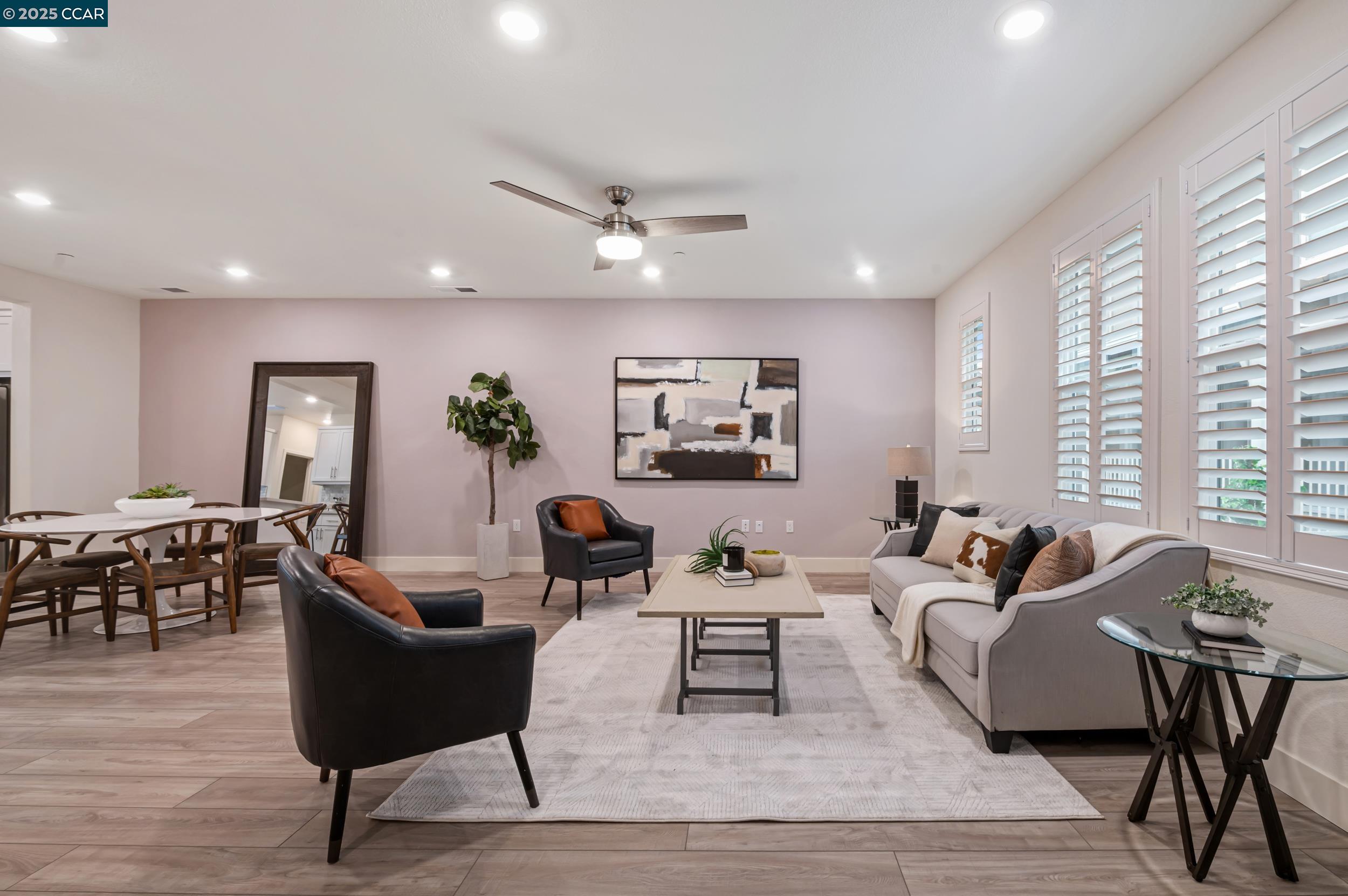 Detail Gallery Image 7 of 35 For 236 Plum Tree Street, Livermore,  CA 94551 - 4 Beds | 3/1 Baths