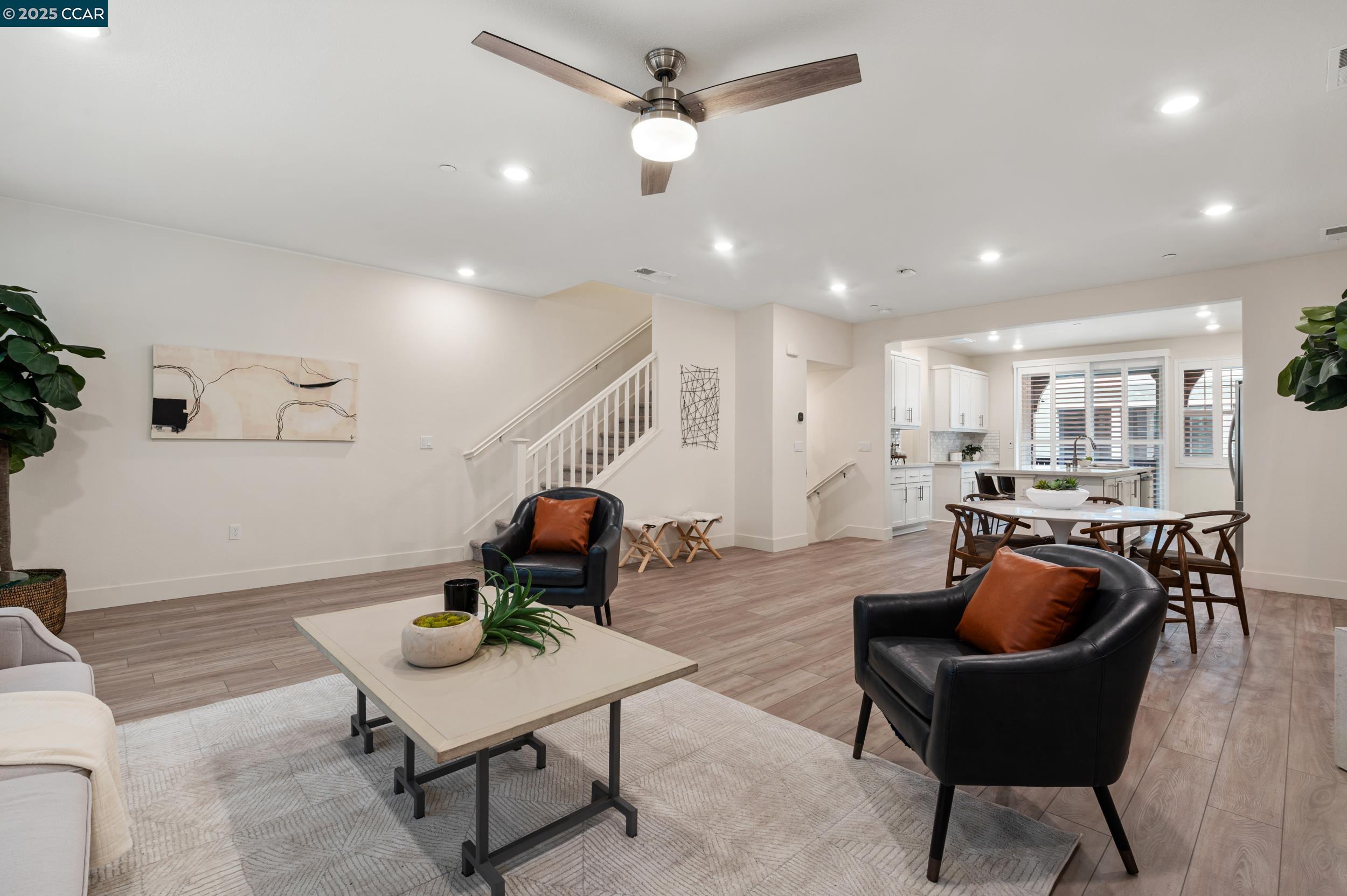 Detail Gallery Image 9 of 35 For 236 Plum Tree Street, Livermore,  CA 94551 - 4 Beds | 3/1 Baths