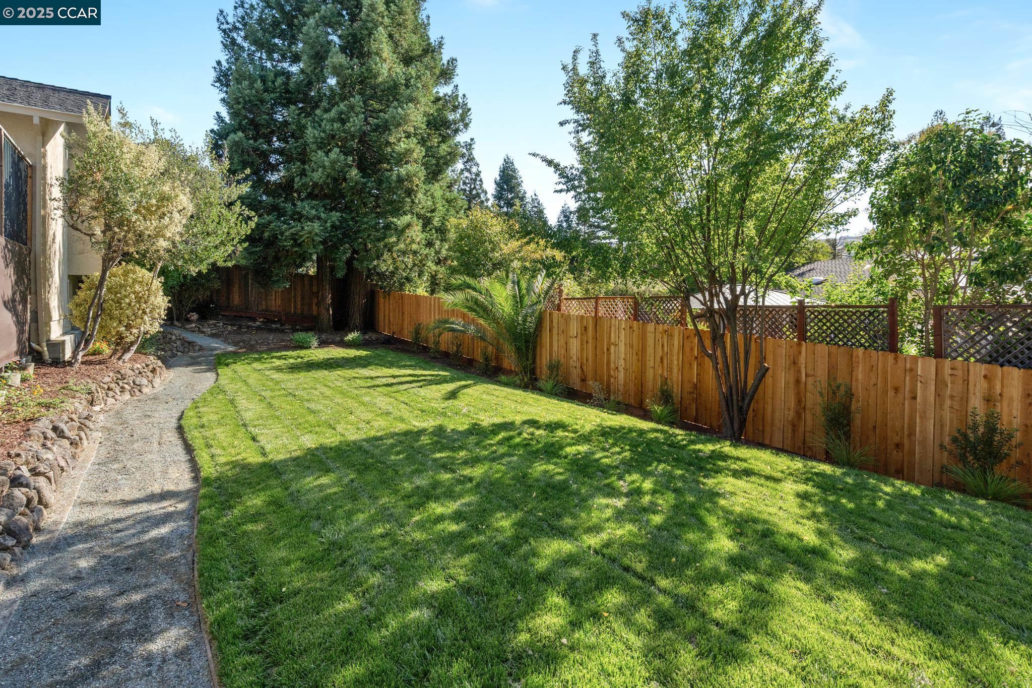 Detail Gallery Image 31 of 35 For 131 Clover Hill Court, Danville,  CA 94526 - 4 Beds | 2/1 Baths