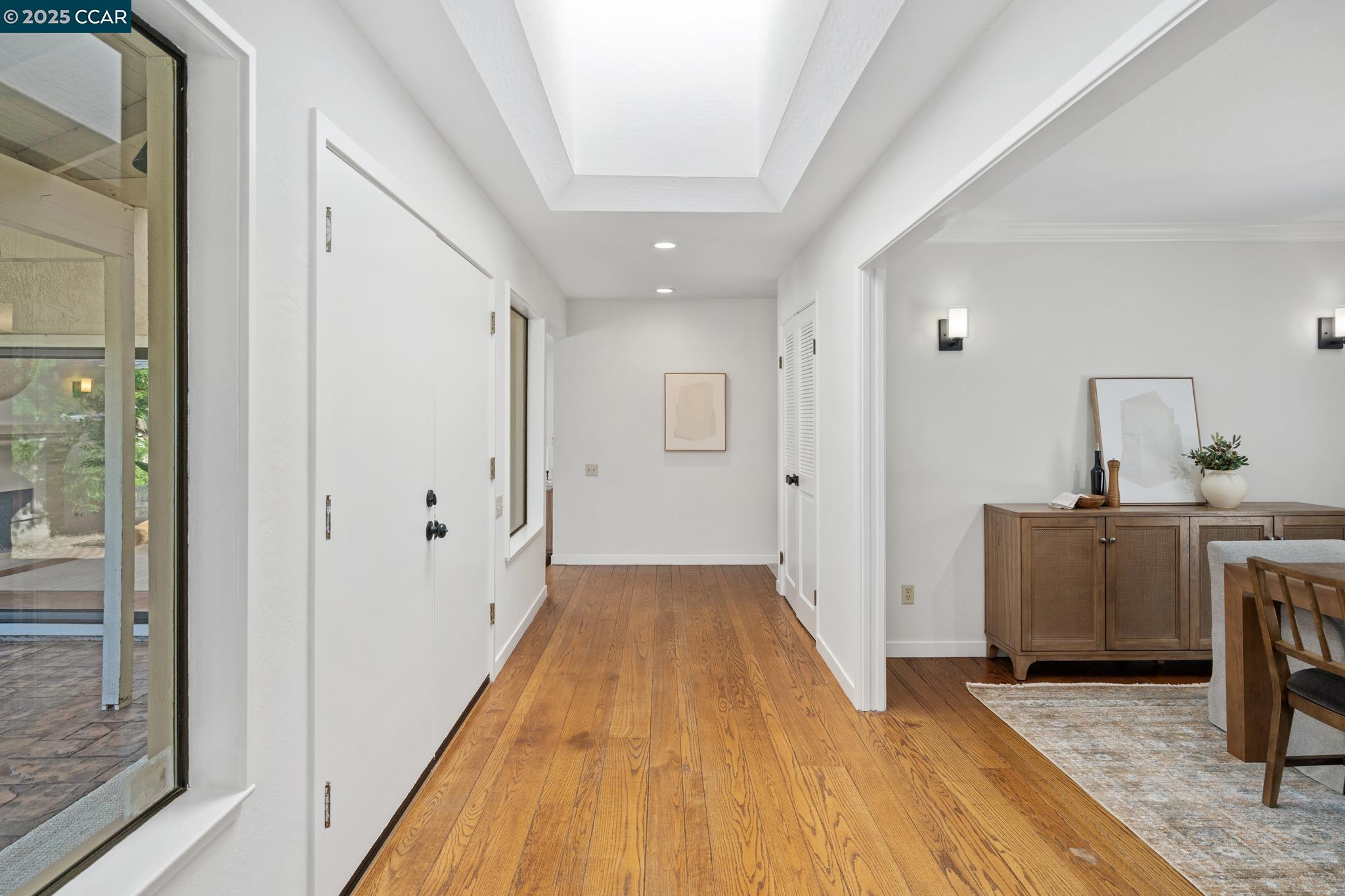 Detail Gallery Image 5 of 35 For 131 Clover Hill Court, Danville,  CA 94526 - 4 Beds | 2/1 Baths