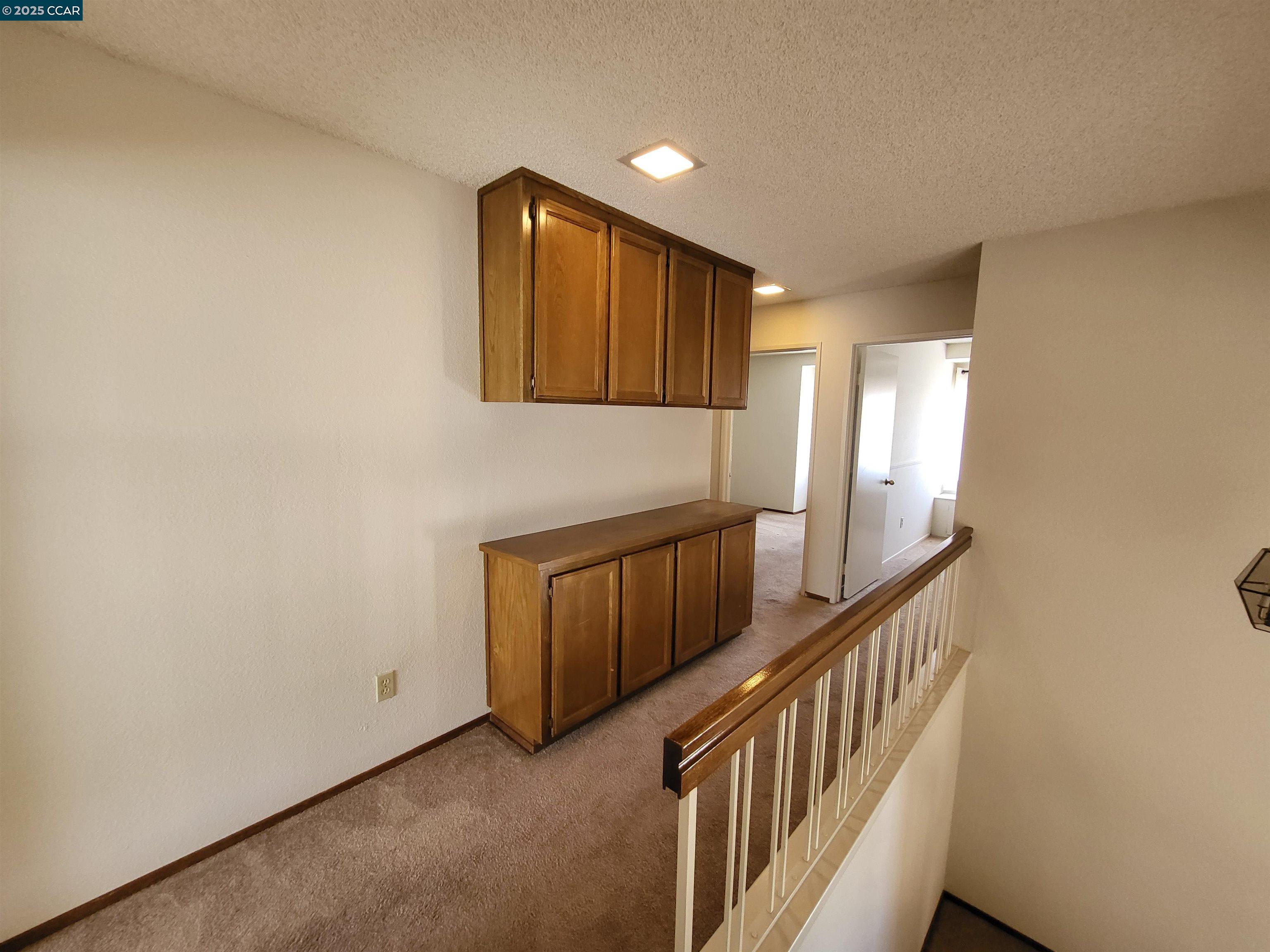 Detail Gallery Image 10 of 19 For 375 Turquoise Dr, Hercules,  CA 94547 - 3 Beds | 2/1 Baths