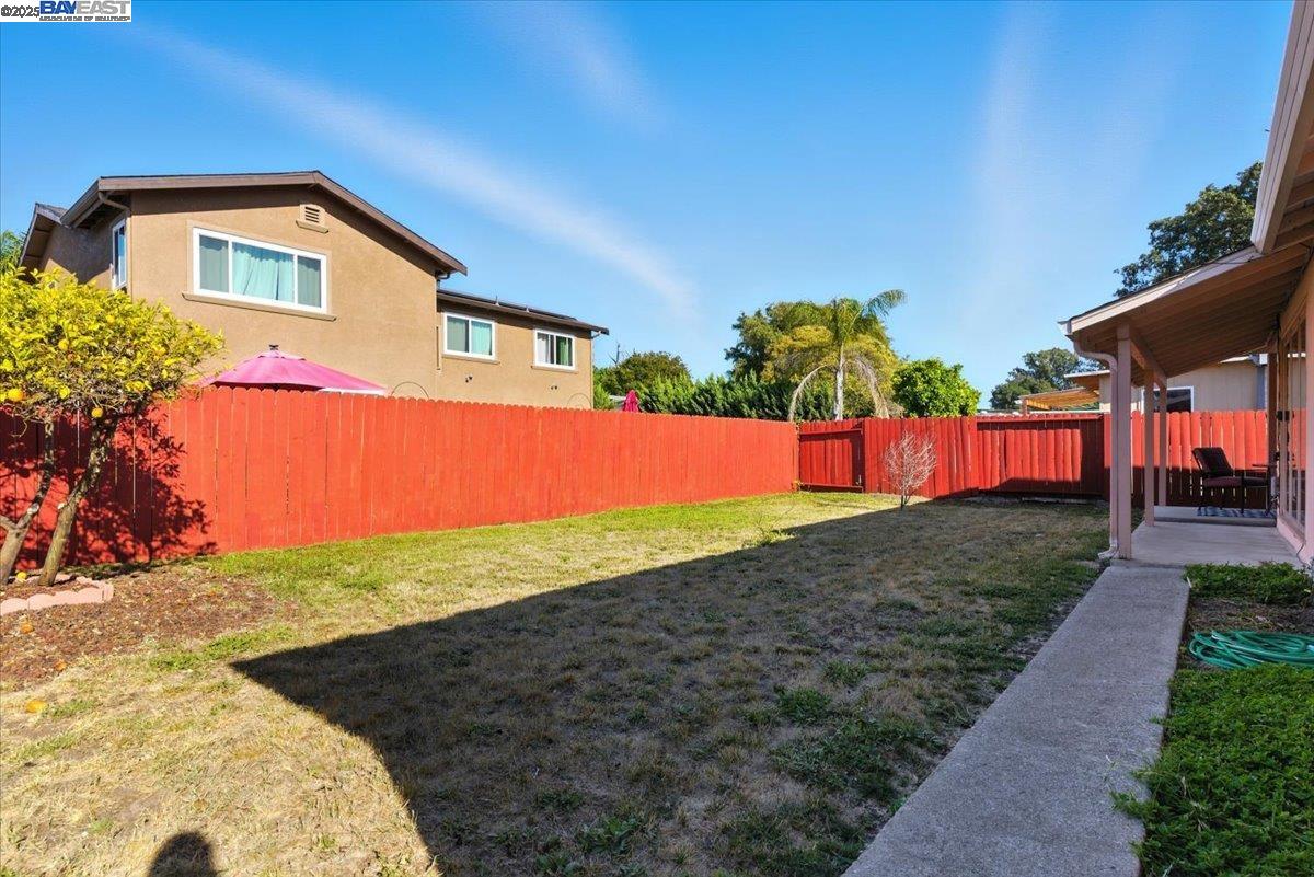 Detail Gallery Image 26 of 30 For 24728 Stone Ct, Hayward,  CA 94545 - 3 Beds | 2 Baths