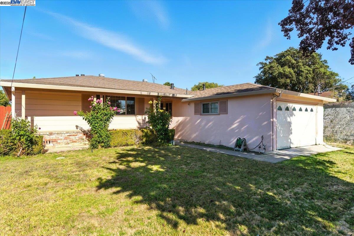 Detail Gallery Image 27 of 30 For 24728 Stone Ct, Hayward,  CA 94545 - 3 Beds | 2 Baths