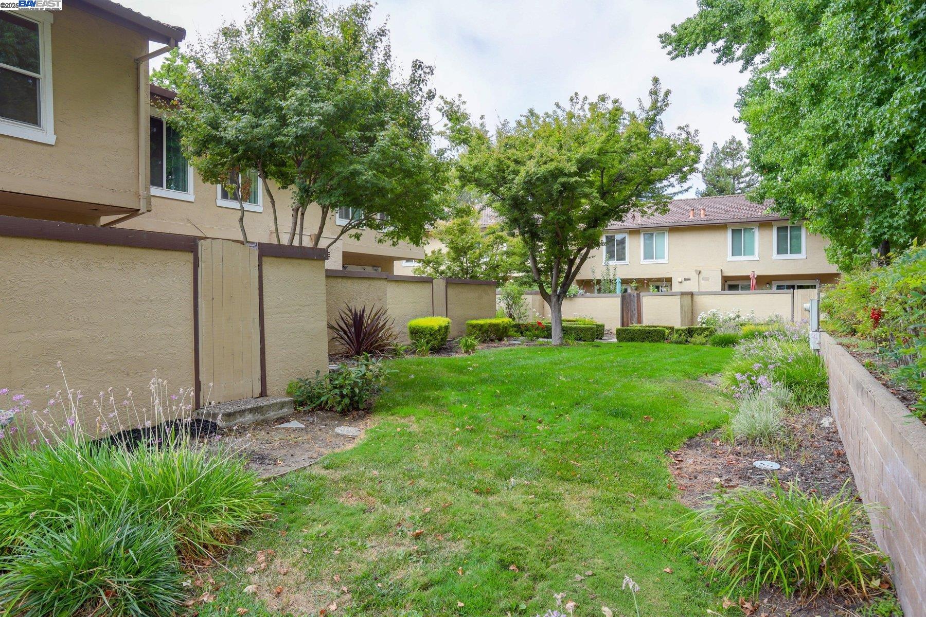 Detail Gallery Image 38 of 38 For 4428 Del Valle Pkwy, Pleasanton,  CA 94566 - 3 Beds | 2/1 Baths