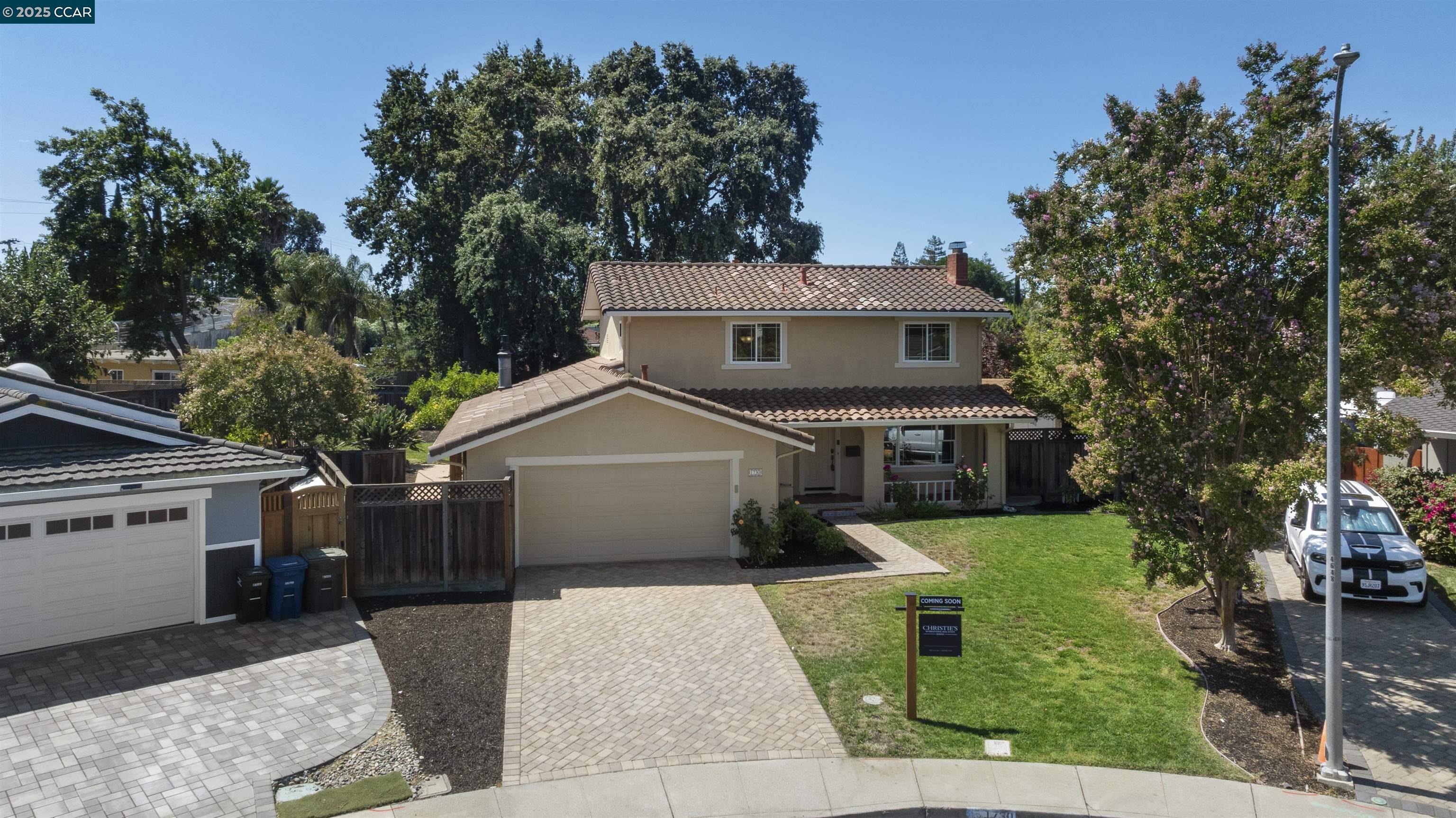 Detail Gallery Image 1 of 33 For 1730 Getoun Ct, Concord,  CA 94518 - 4 Beds | 2/1 Baths