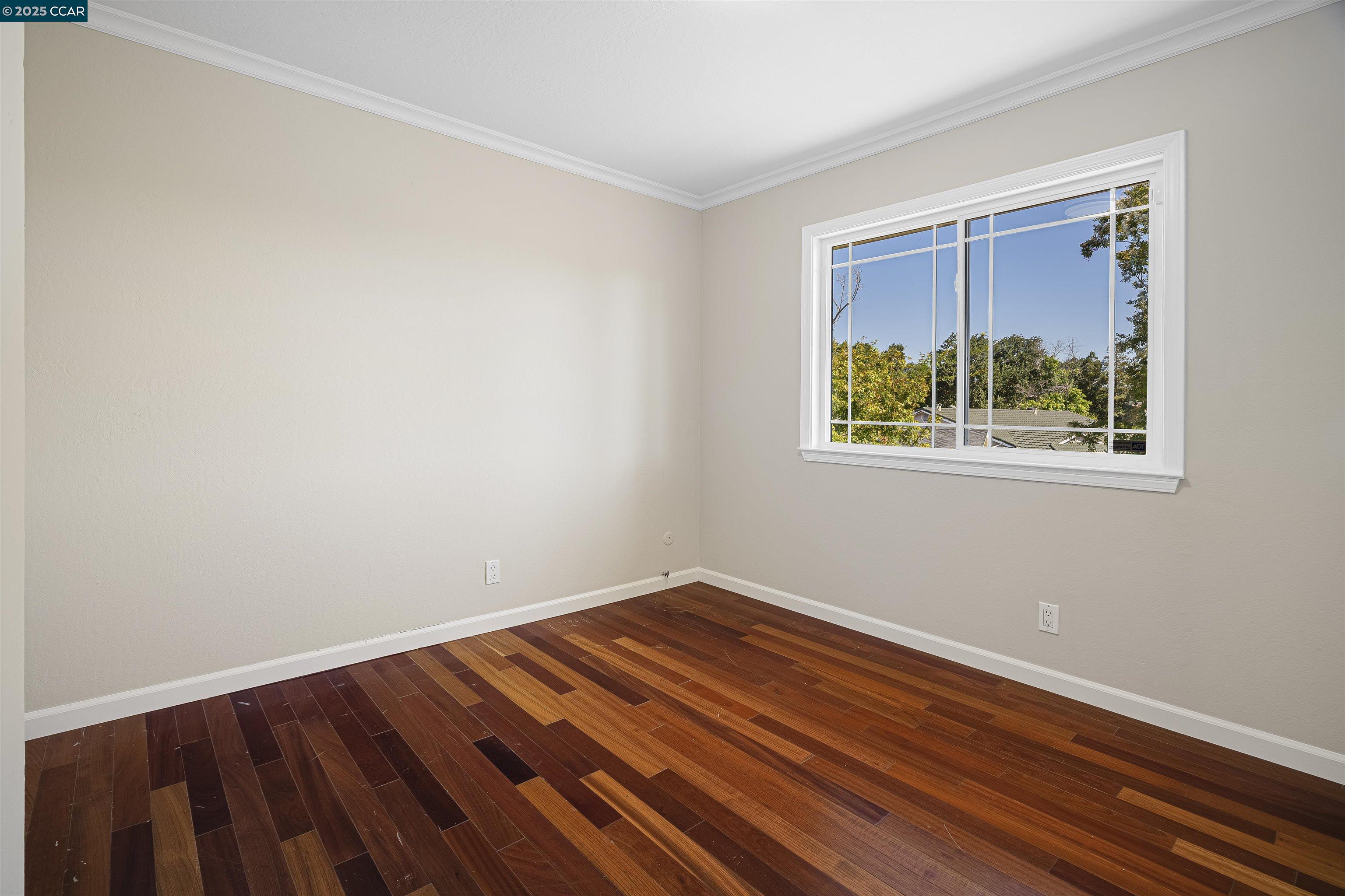 Detail Gallery Image 19 of 33 For 1730 Getoun Ct, Concord,  CA 94518 - 4 Beds | 2/1 Baths