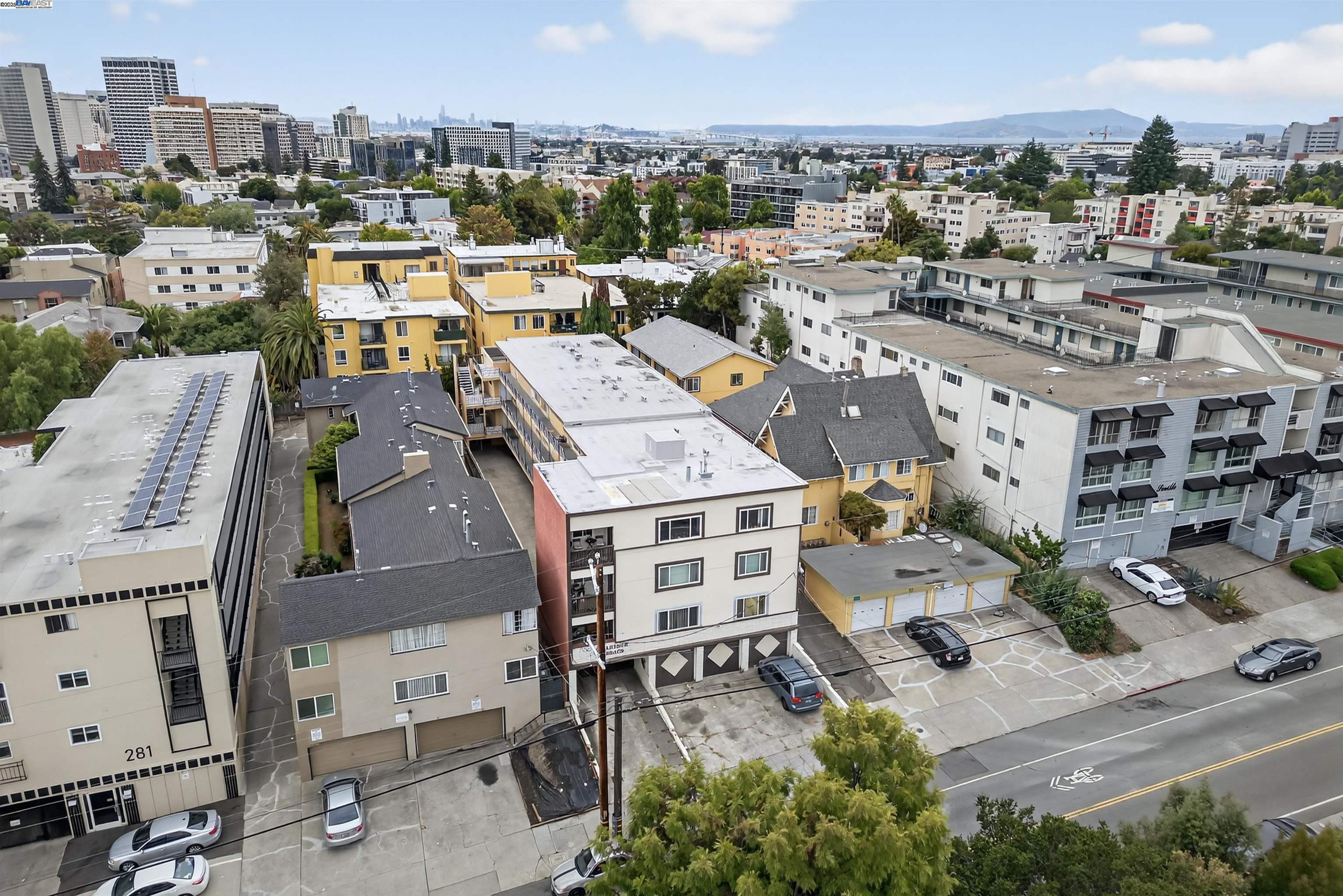 Detail Gallery Image 11 of 46 For 273 Macarthur Blvd, Oakland,  CA 95610 - – Beds | – Baths