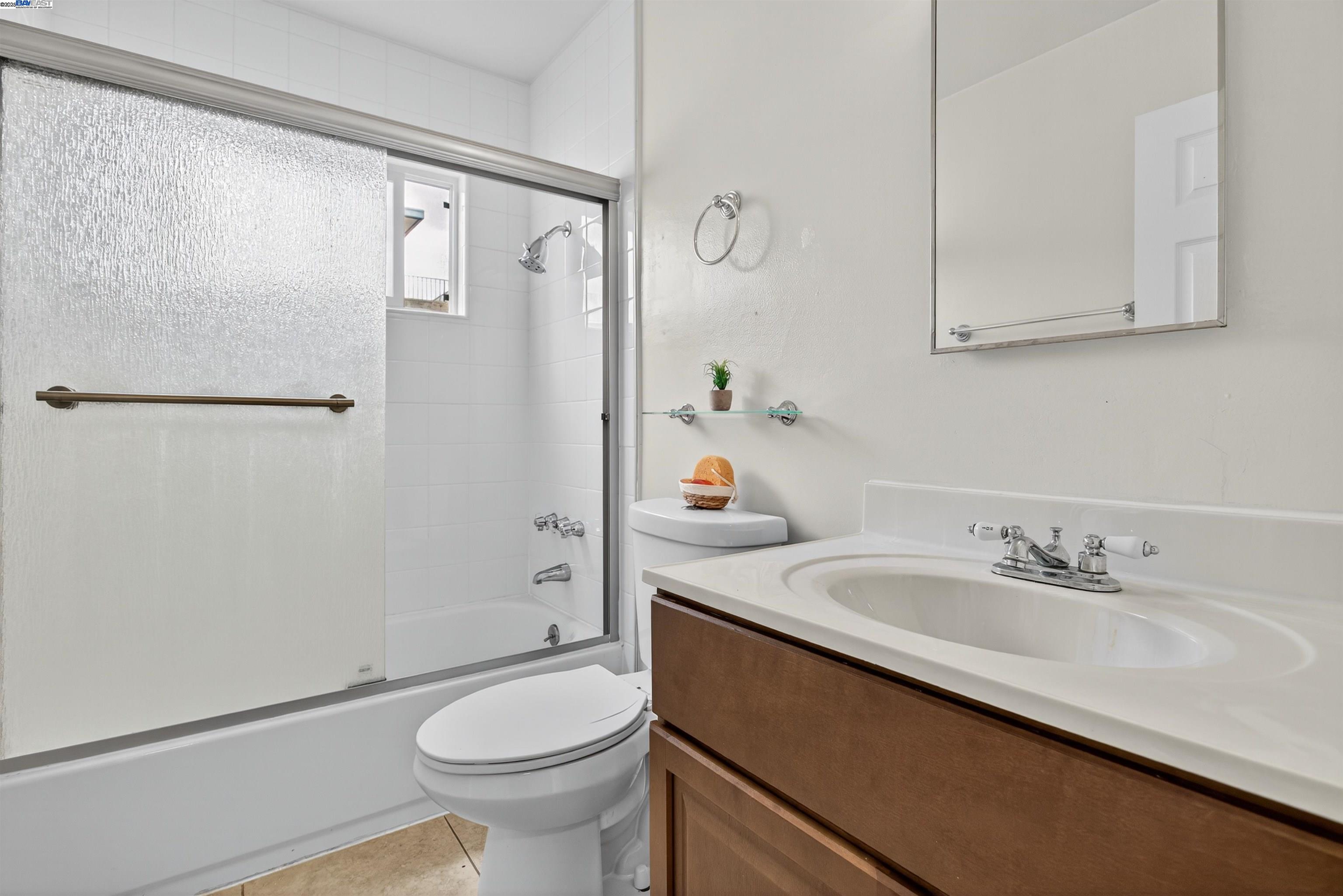 Detail Gallery Image 41 of 46 For 273 Macarthur Blvd, Oakland,  CA 95610 - – Beds | – Baths