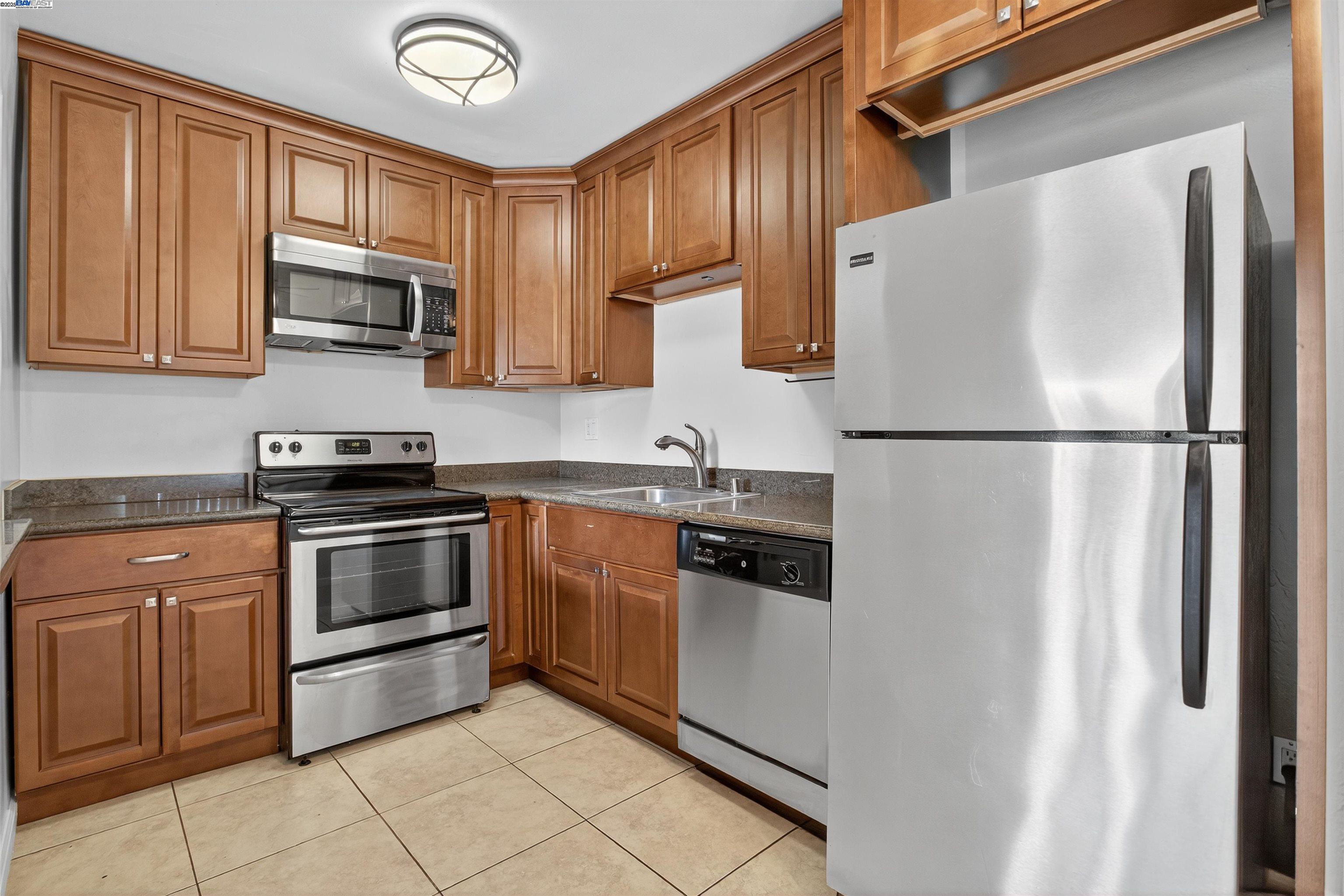 Detail Gallery Image 46 of 46 For 273 Macarthur Blvd, Oakland,  CA 95610 - – Beds | – Baths