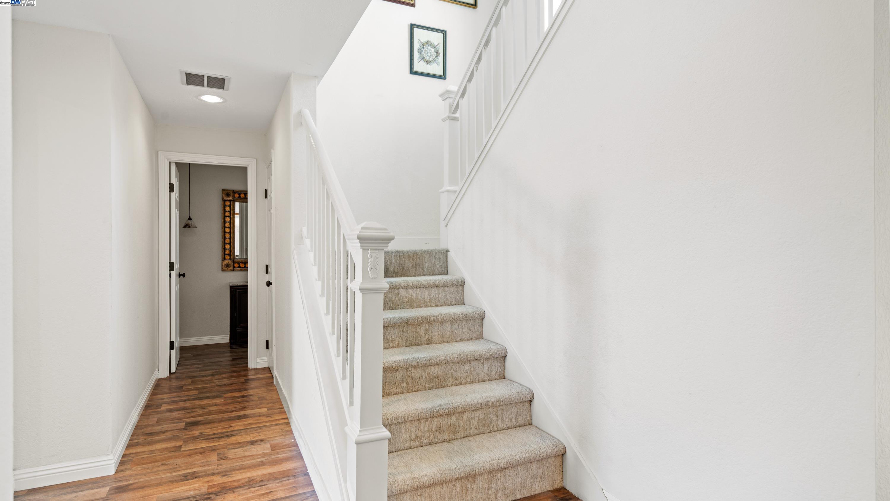 Detail Gallery Image 12 of 59 For 3070 Boeing Rd, Cameron Park,  CA 95682 - 3 Beds | 2/1 Baths