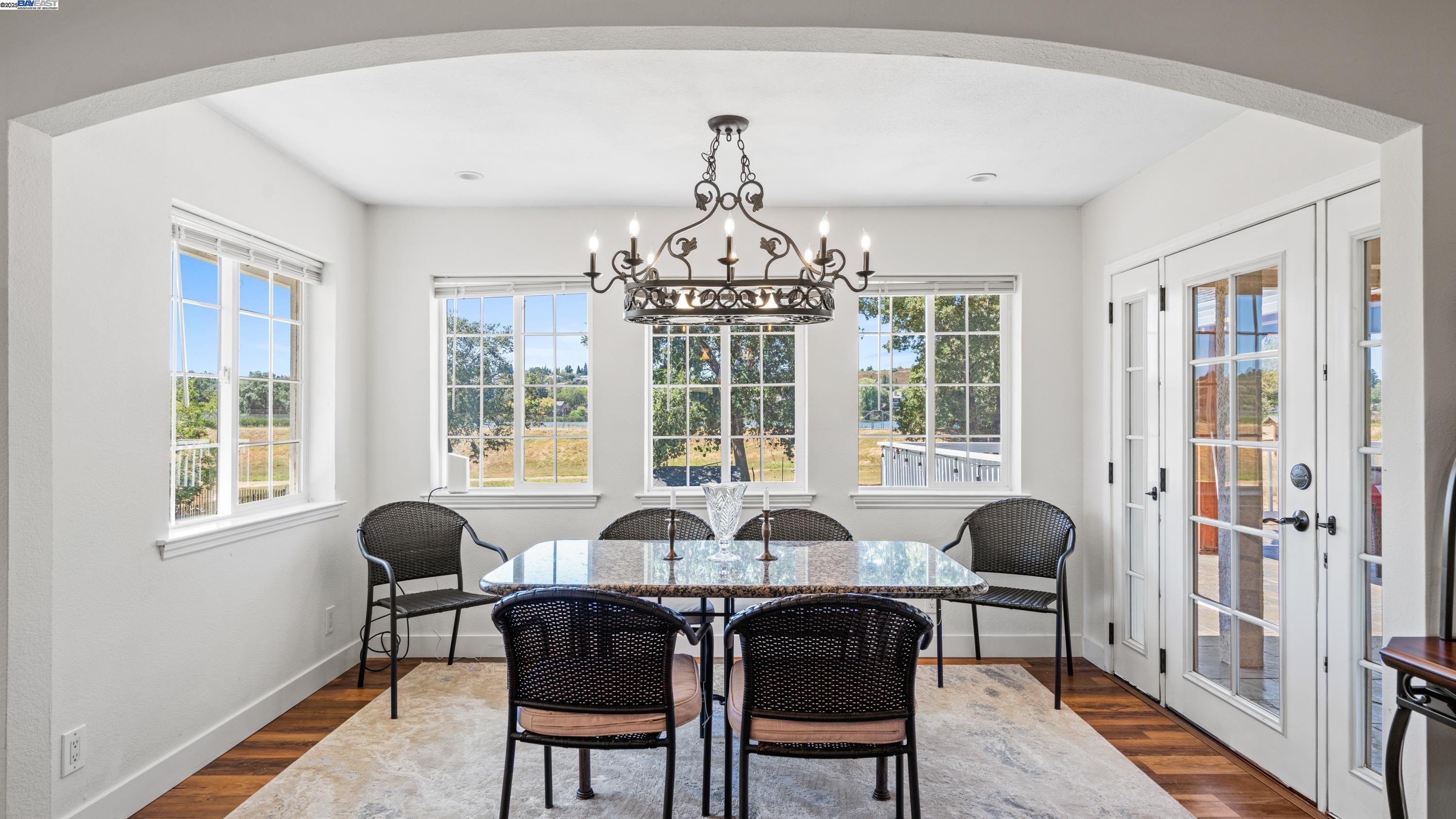 Detail Gallery Image 15 of 59 For 3070 Boeing Rd, Cameron Park,  CA 95682 - 3 Beds | 2/1 Baths