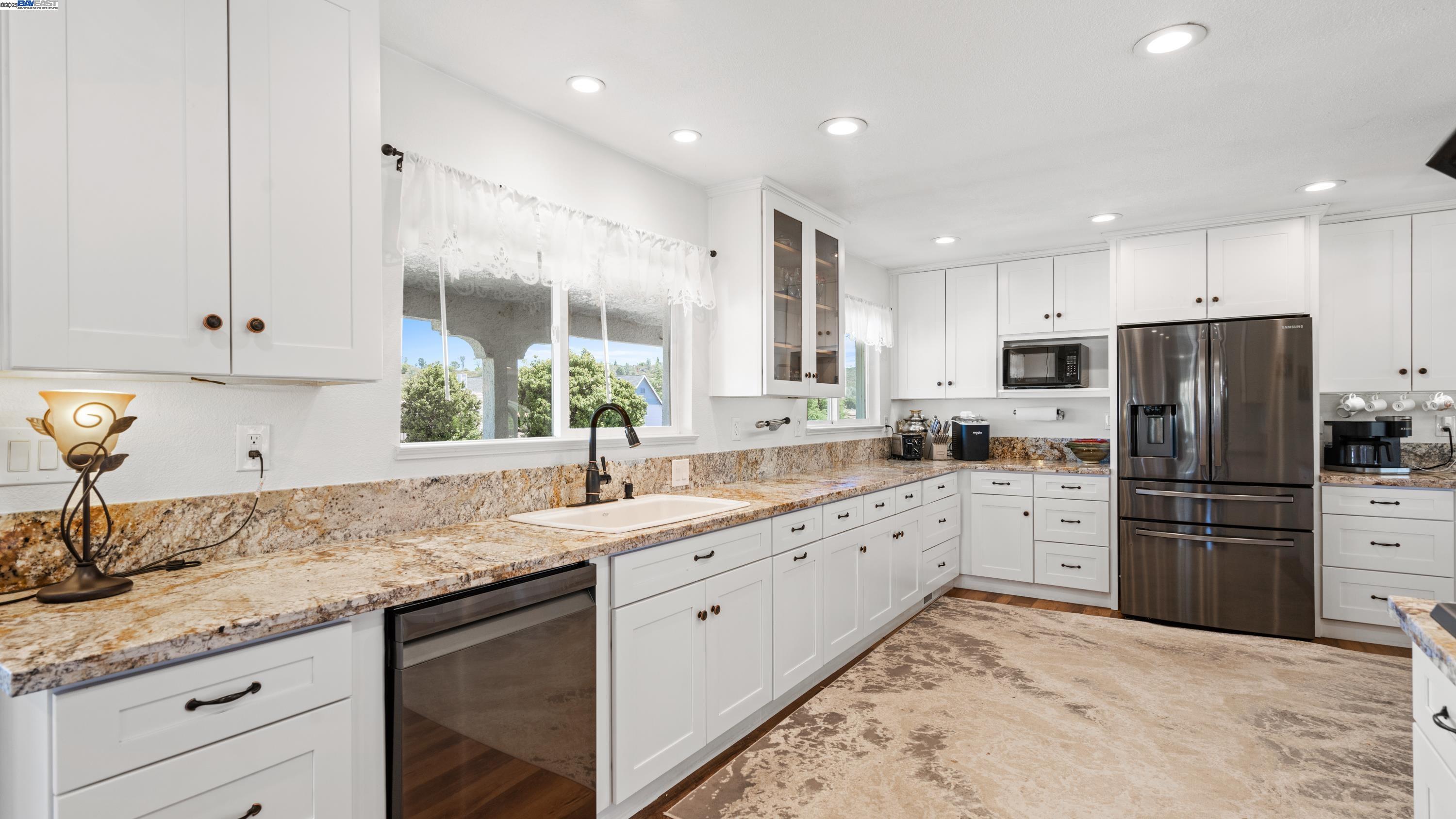Detail Gallery Image 28 of 59 For 3070 Boeing Rd, Cameron Park,  CA 95682 - 3 Beds | 2/1 Baths