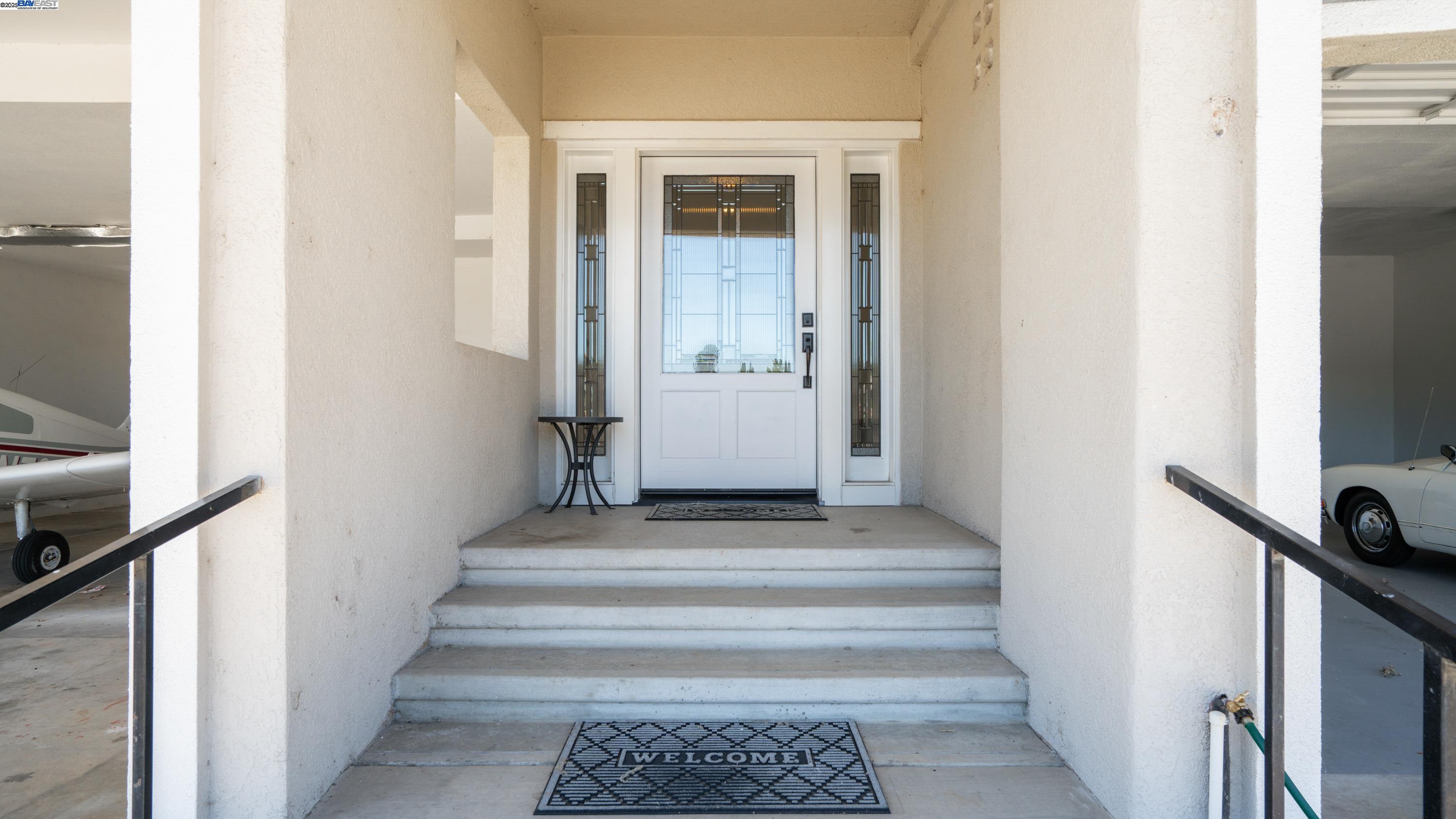 Detail Gallery Image 4 of 59 For 3070 Boeing Rd, Cameron Park,  CA 95682 - 3 Beds | 2/1 Baths