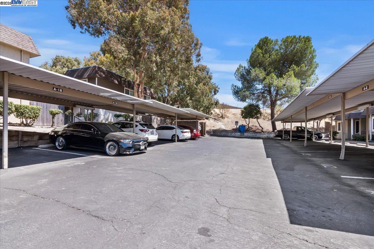 Detail Gallery Image 25 of 25 For 1354 Callen St a,  Vacaville,  CA 95688 - 3 Beds | 1/1 Baths