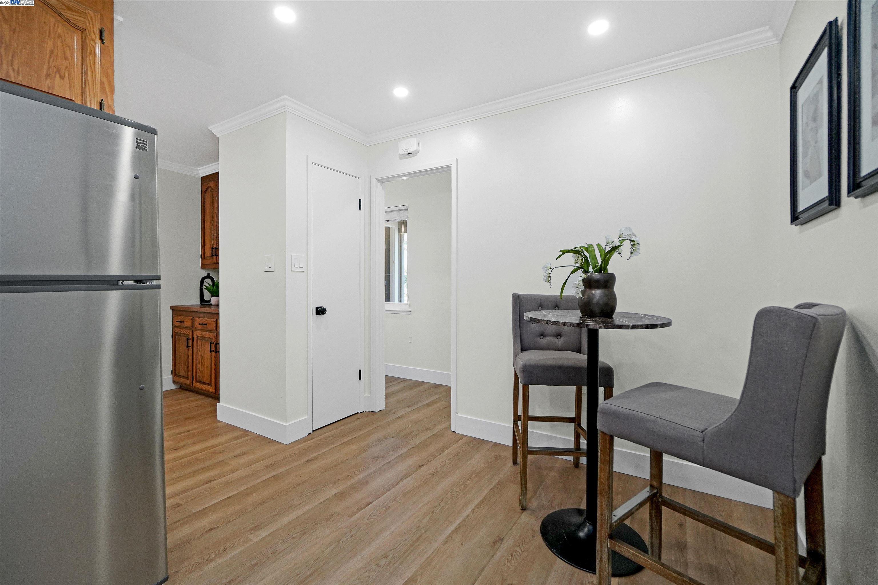 Detail Gallery Image 16 of 59 For 5320 Nash Way, Castro Valley,  CA 94546 - 3 Beds | 2 Baths