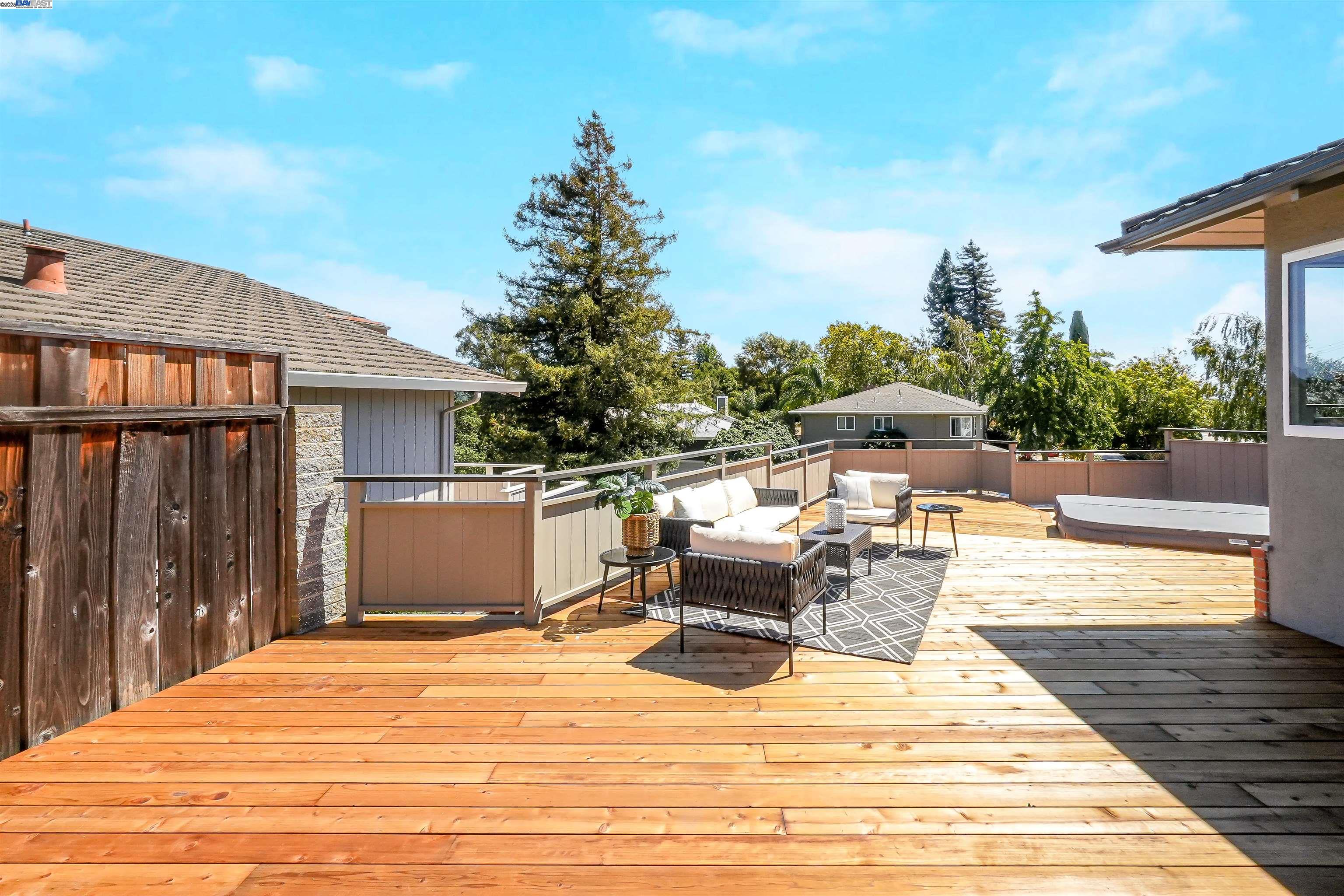 Detail Gallery Image 38 of 59 For 5320 Nash Way, Castro Valley,  CA 94546 - 3 Beds | 2 Baths