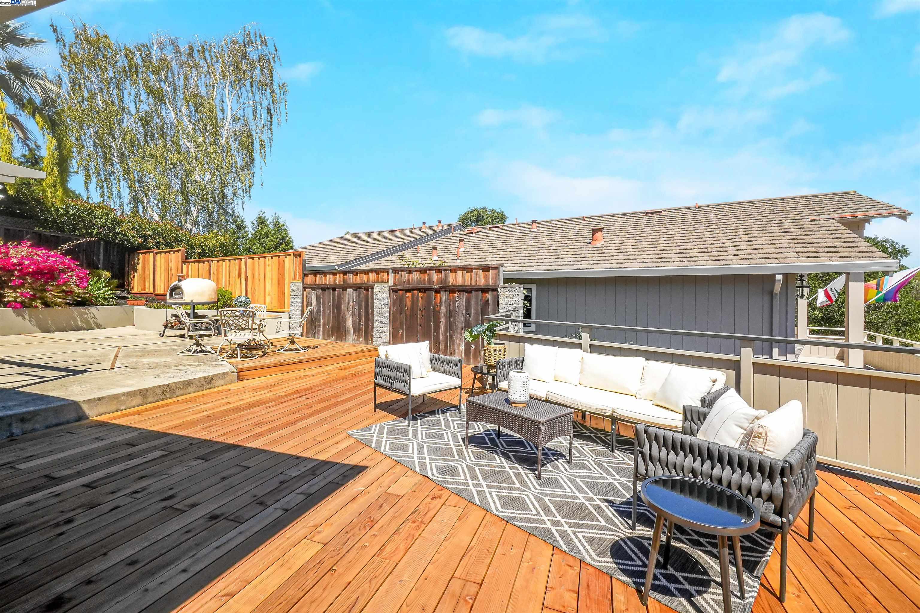 Detail Gallery Image 40 of 59 For 5320 Nash Way, Castro Valley,  CA 94546 - 3 Beds | 2 Baths