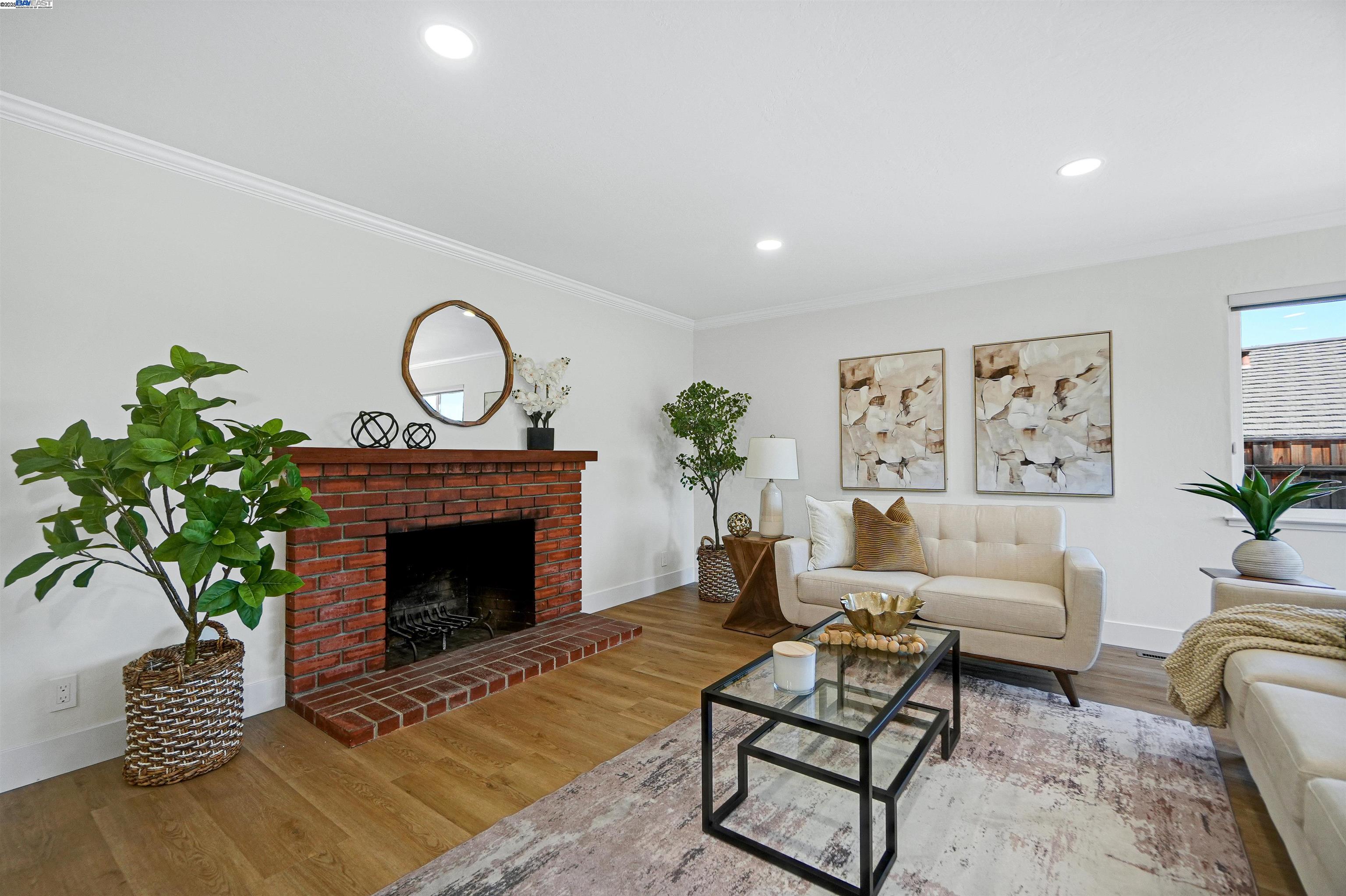 Detail Gallery Image 6 of 59 For 5320 Nash Way, Castro Valley,  CA 94546 - 3 Beds | 2 Baths