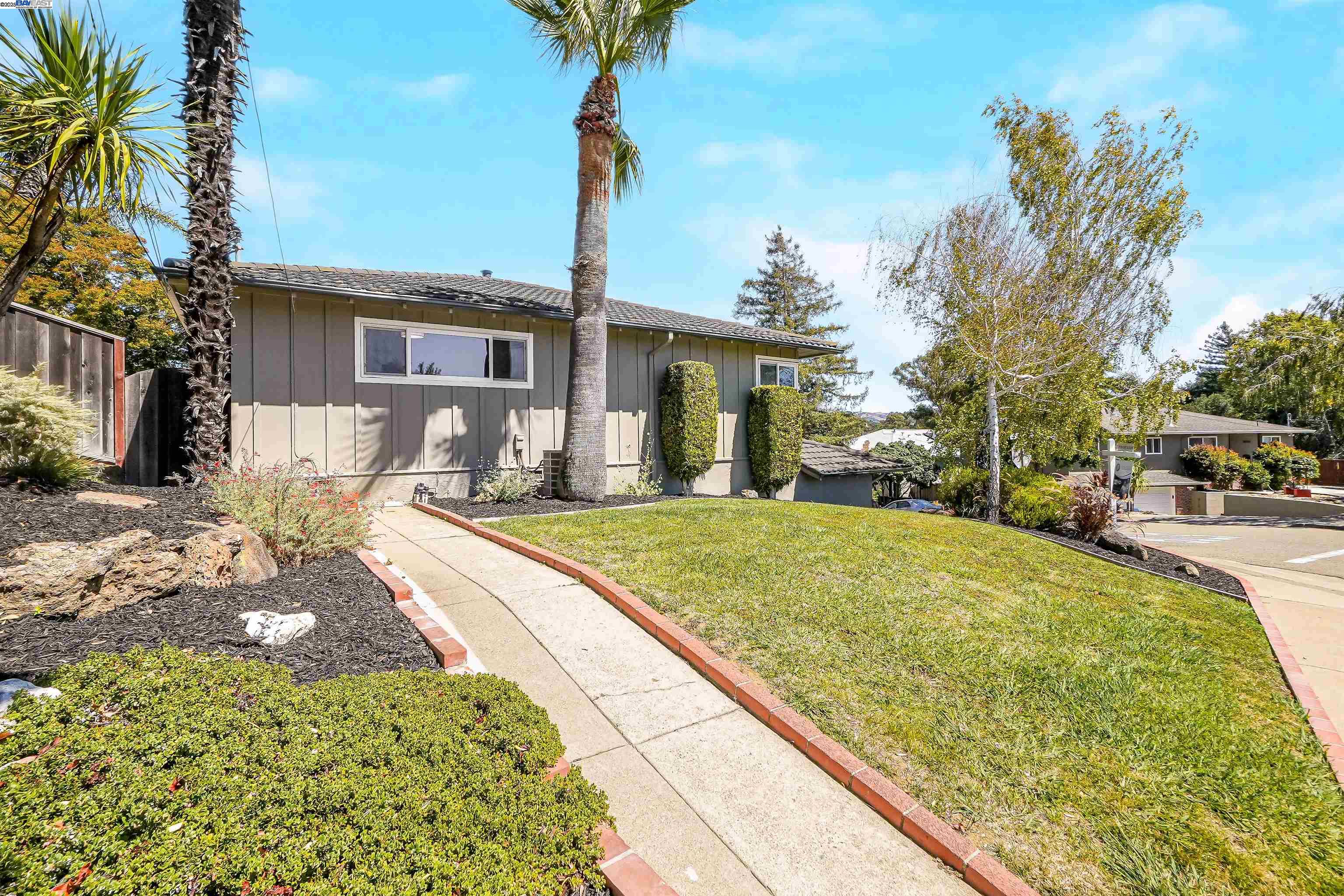 Detail Gallery Image 54 of 59 For 5320 Nash Way, Castro Valley,  CA 94546 - 3 Beds | 2 Baths