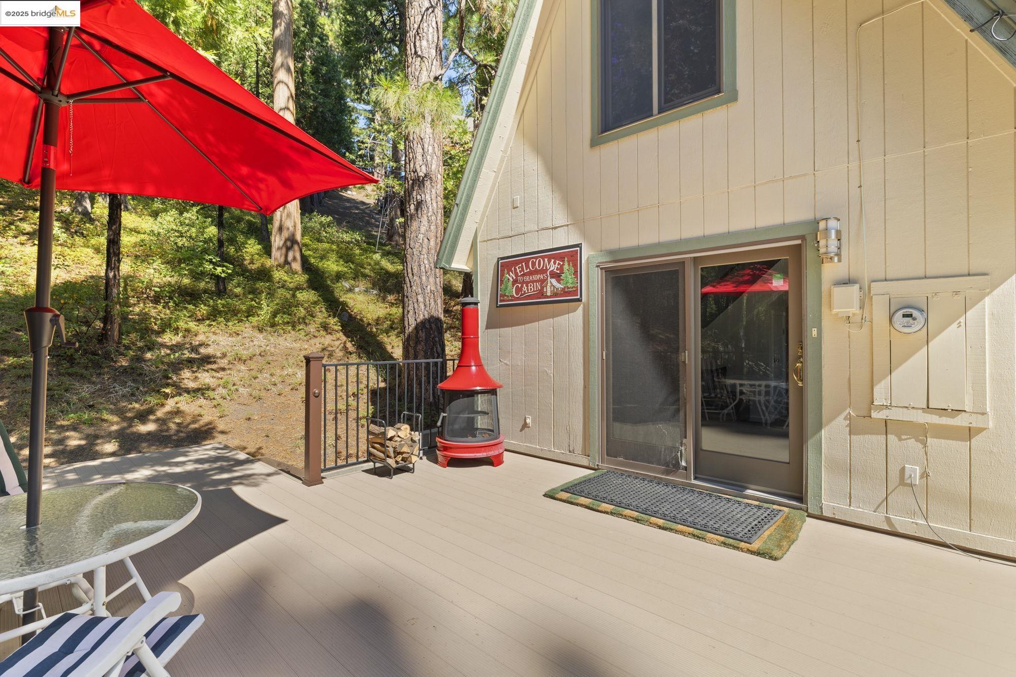 Detail Gallery Image 1 of 34 For 29810 Mariposa Dr, Cold Springs,  CA 95335 - 2 Beds | 2 Baths