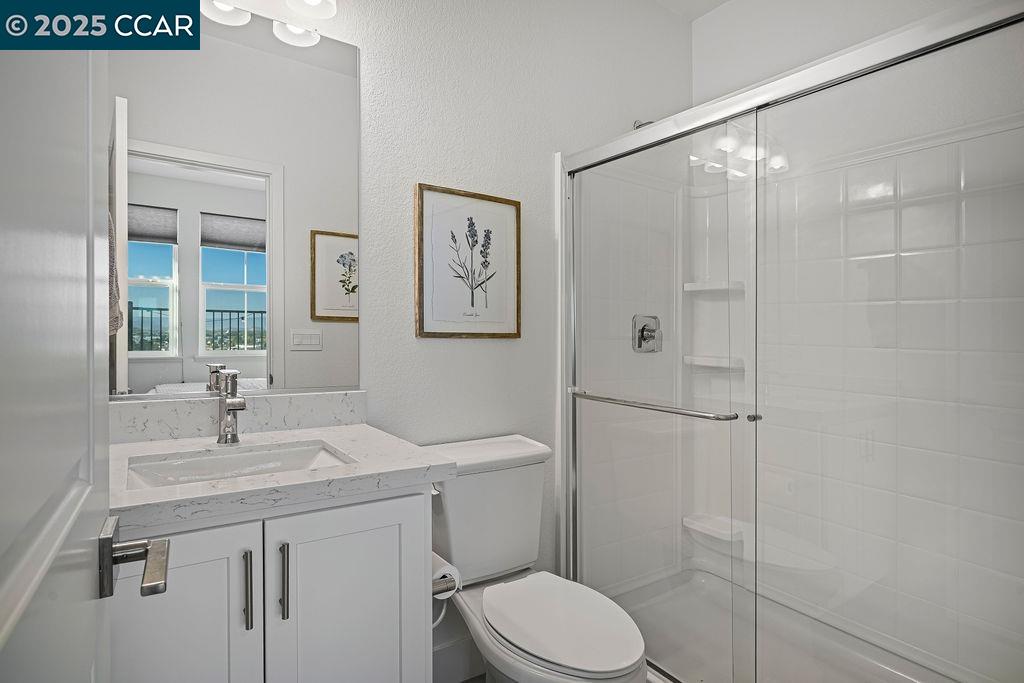 Detail Gallery Image 17 of 30 For 28949 Hideaway St, Hayward,  CA 94544 - 4 Beds | 3/1 Baths