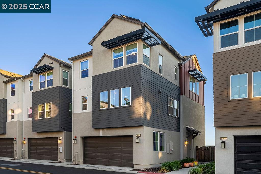 Detail Gallery Image 24 of 30 For 28949 Hideaway St, Hayward,  CA 94544 - 4 Beds | 3/1 Baths
