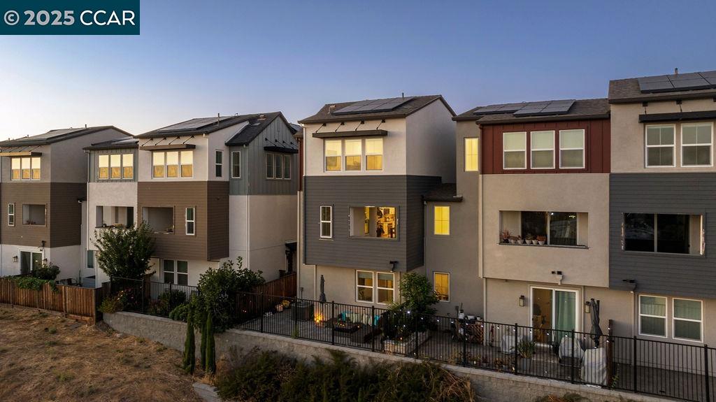 Detail Gallery Image 26 of 30 For 28949 Hideaway St, Hayward,  CA 94544 - 4 Beds | 3/1 Baths