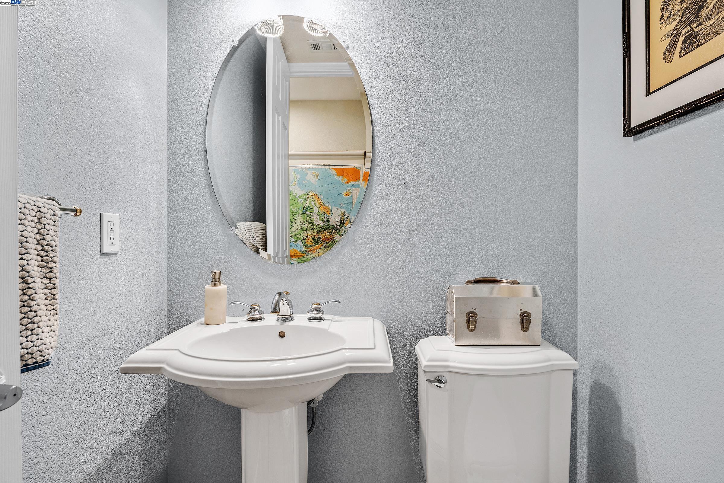 Detail Gallery Image 28 of 60 For 2461 Ancona Cir, Livermore,  CA 94550 - 6 Beds | 4/1 Baths