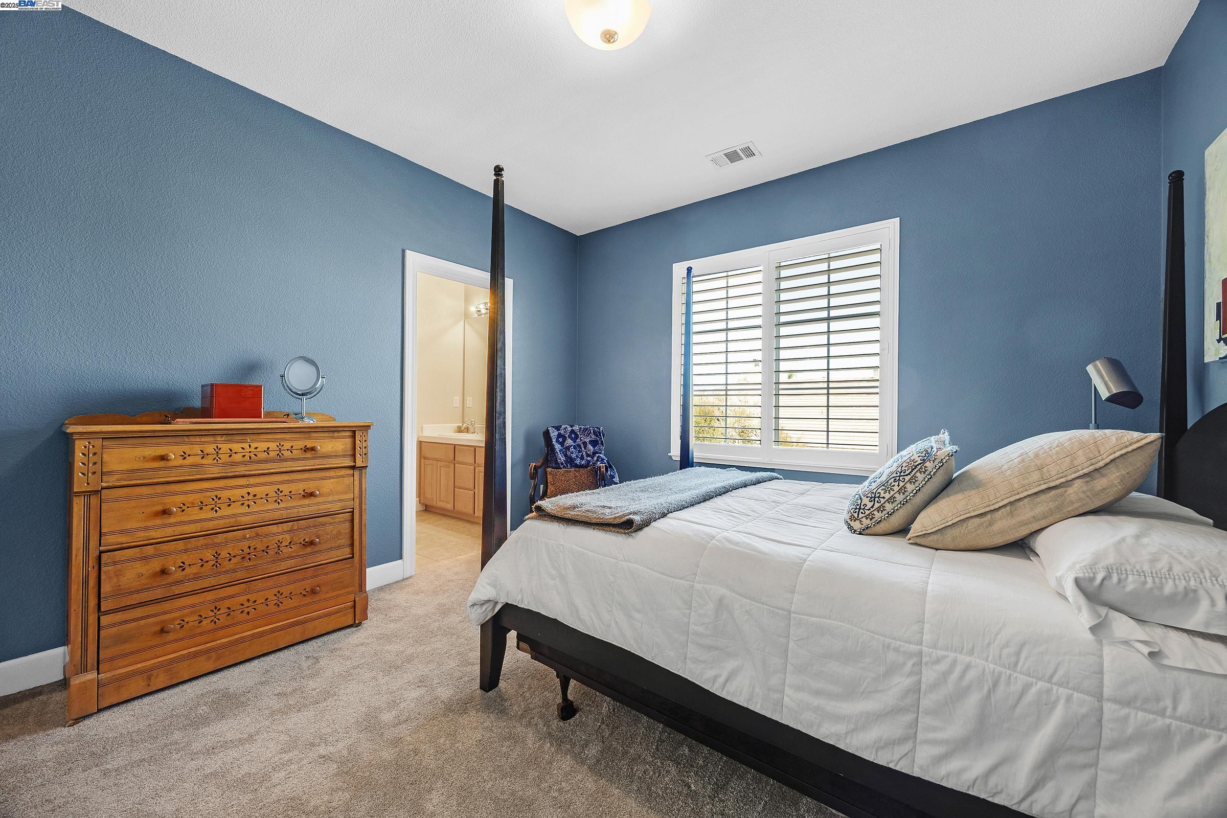 Detail Gallery Image 39 of 60 For 2461 Ancona Cir, Livermore,  CA 94550 - 6 Beds | 4/1 Baths