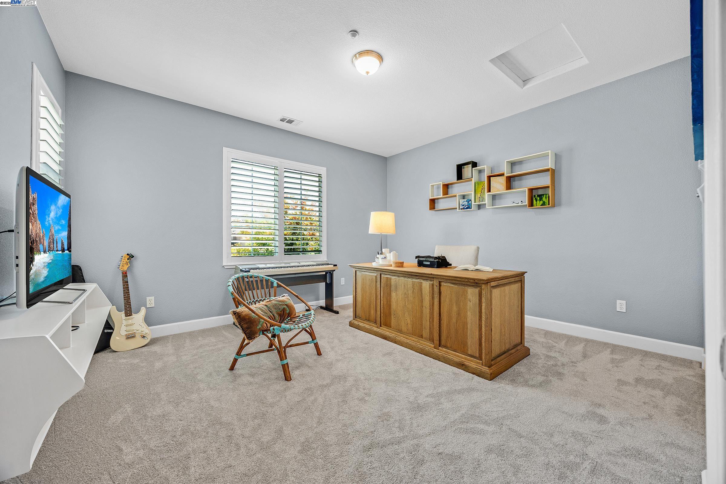 Detail Gallery Image 45 of 60 For 2461 Ancona Cir, Livermore,  CA 94550 - 6 Beds | 4/1 Baths