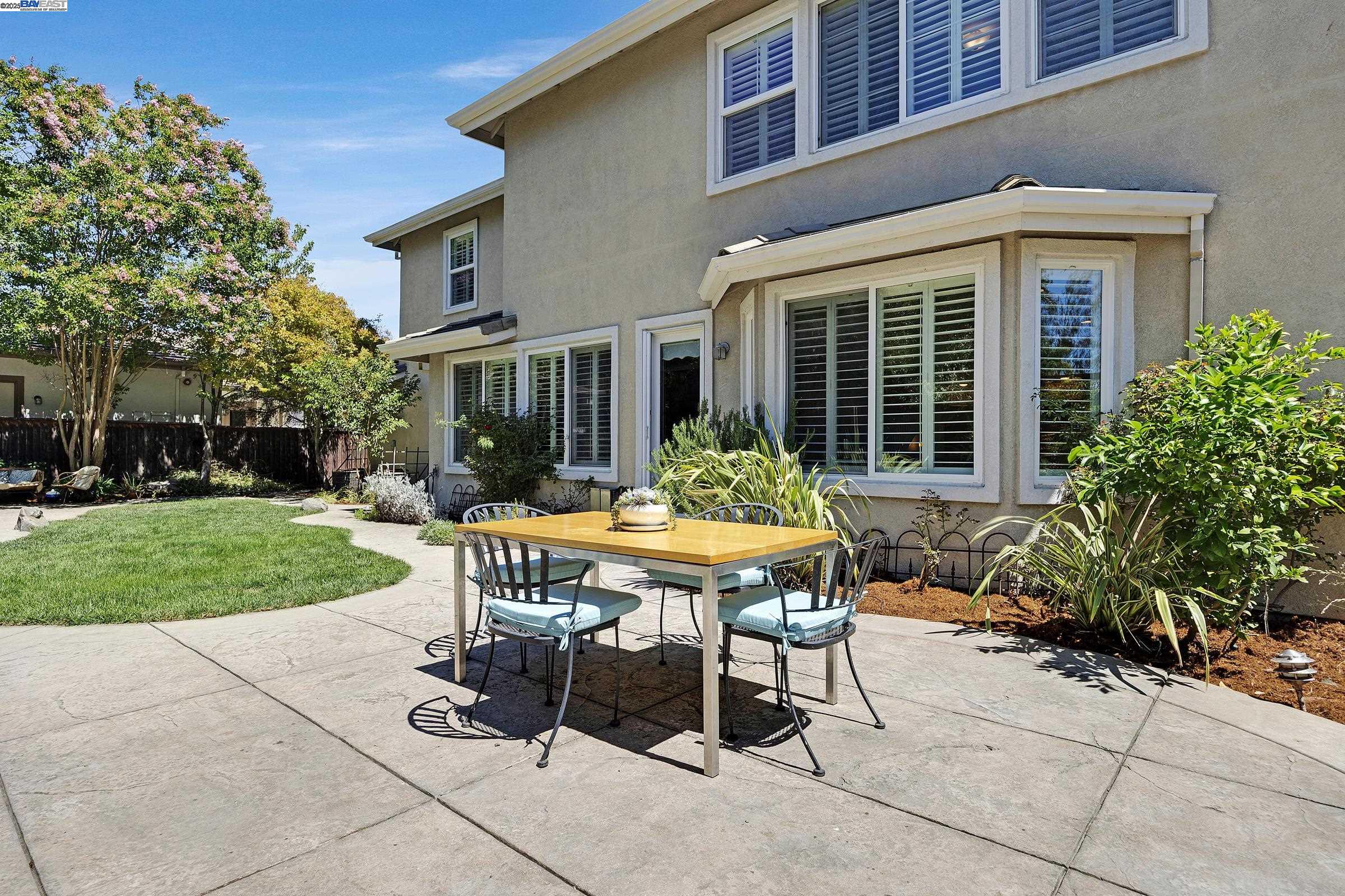 Detail Gallery Image 46 of 60 For 2461 Ancona Cir, Livermore,  CA 94550 - 6 Beds | 4/1 Baths