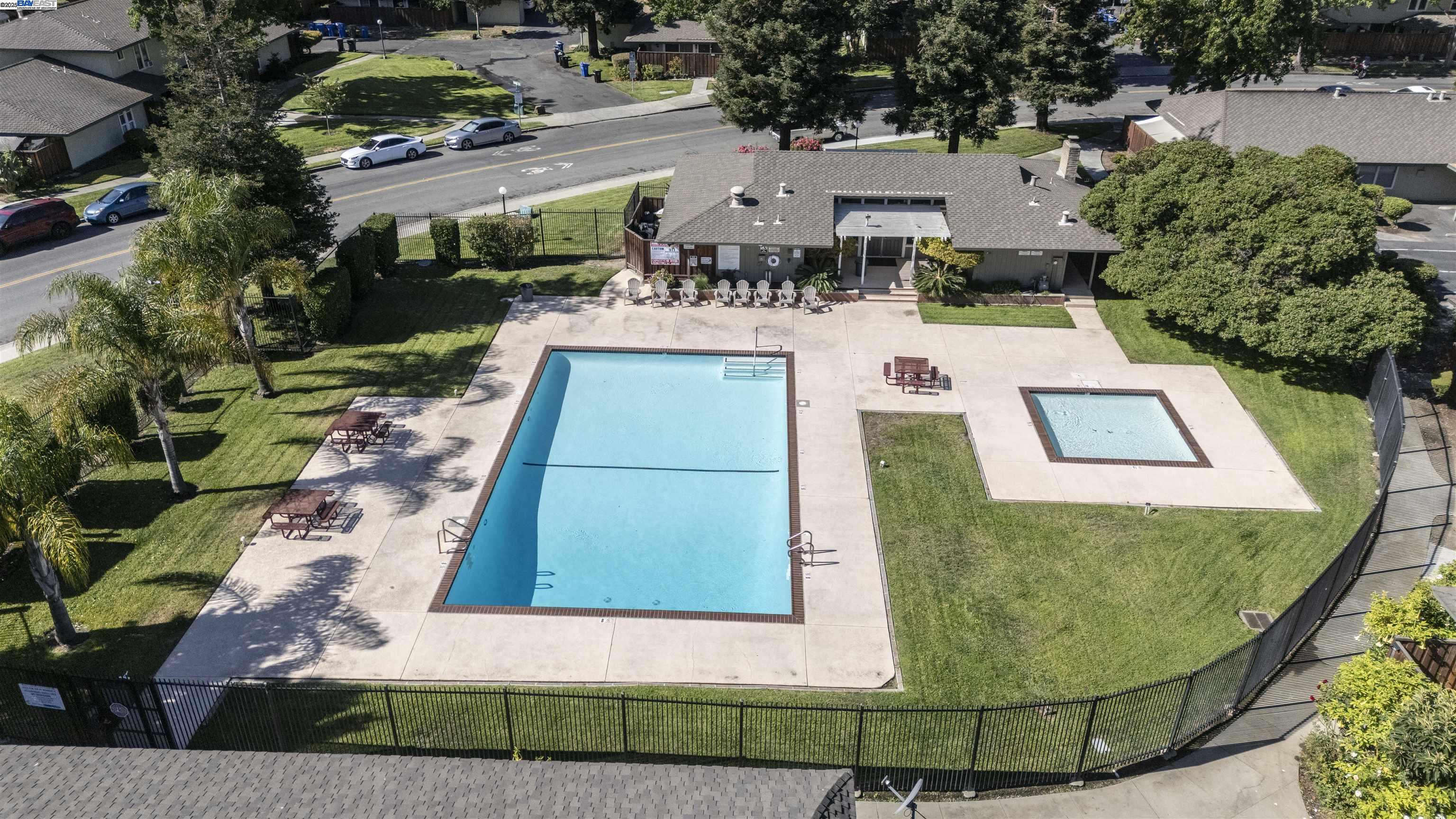 Detail Gallery Image 22 of 26 For 5645 Evergreen Terrace, Fremont,  CA 94538 - 2 Beds | 1/1 Baths