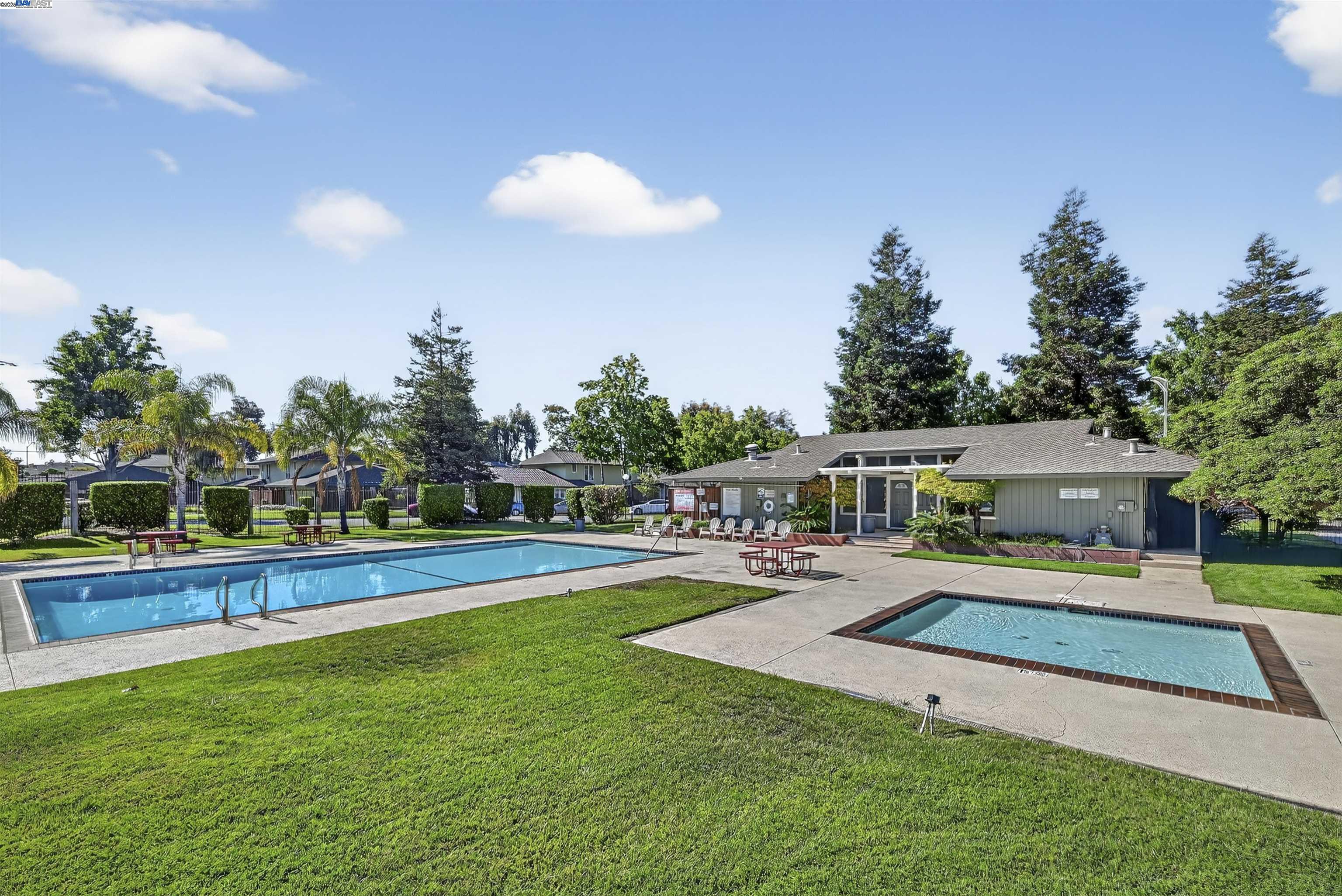 Detail Gallery Image 24 of 26 For 5645 Evergreen Terrace, Fremont,  CA 94538 - 2 Beds | 1/1 Baths