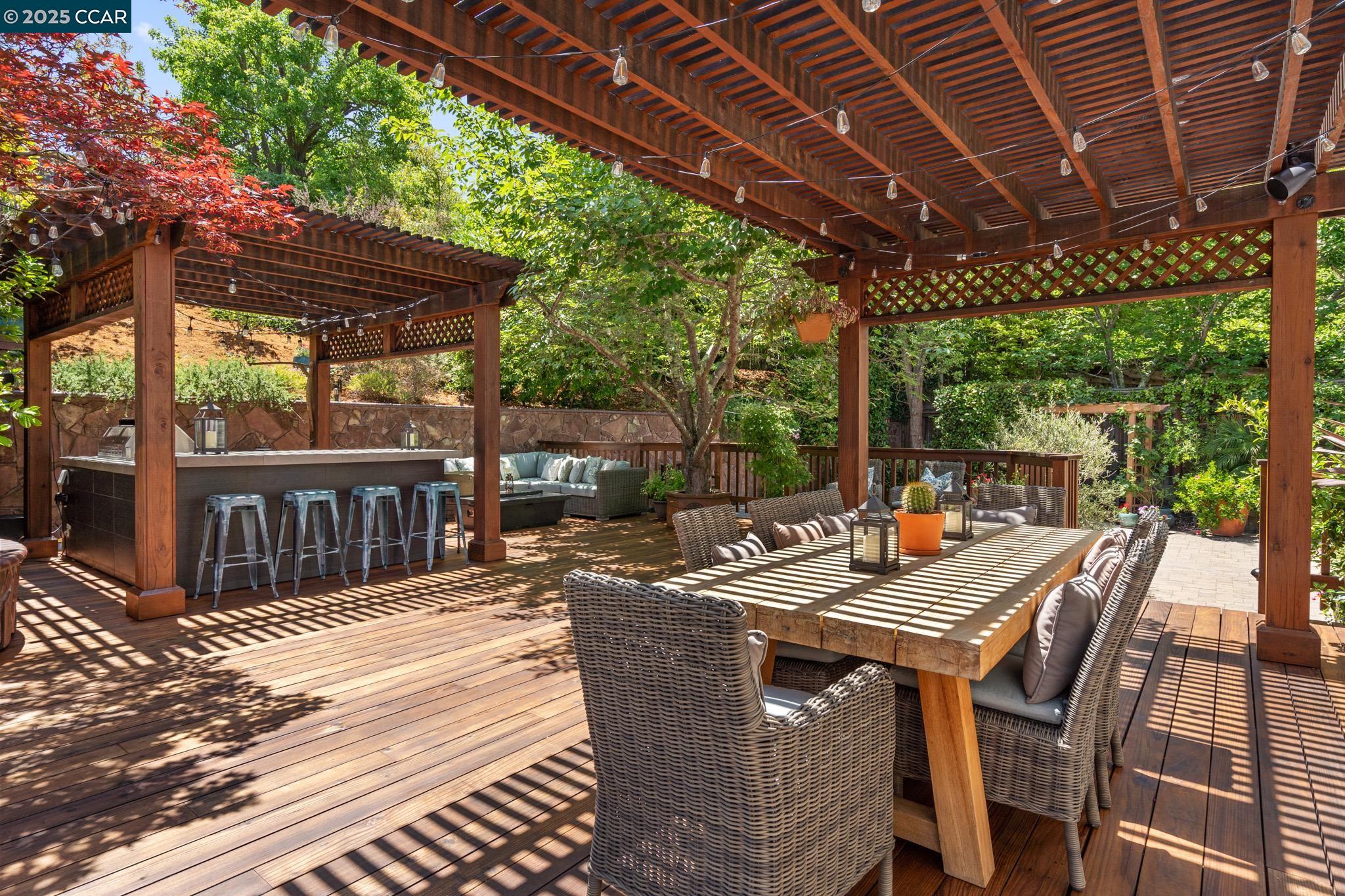 Detail Gallery Image 45 of 59 For 3 Shadewell Ct, Danville,  CA 94506 - 6 Beds | 4 Baths