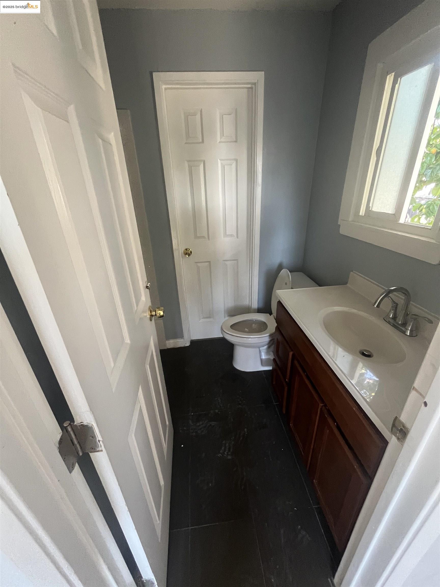 Detail Gallery Image 8 of 16 For 4160 Masterson St, Oakland,  CA 94619-1927 - – Beds | – Baths