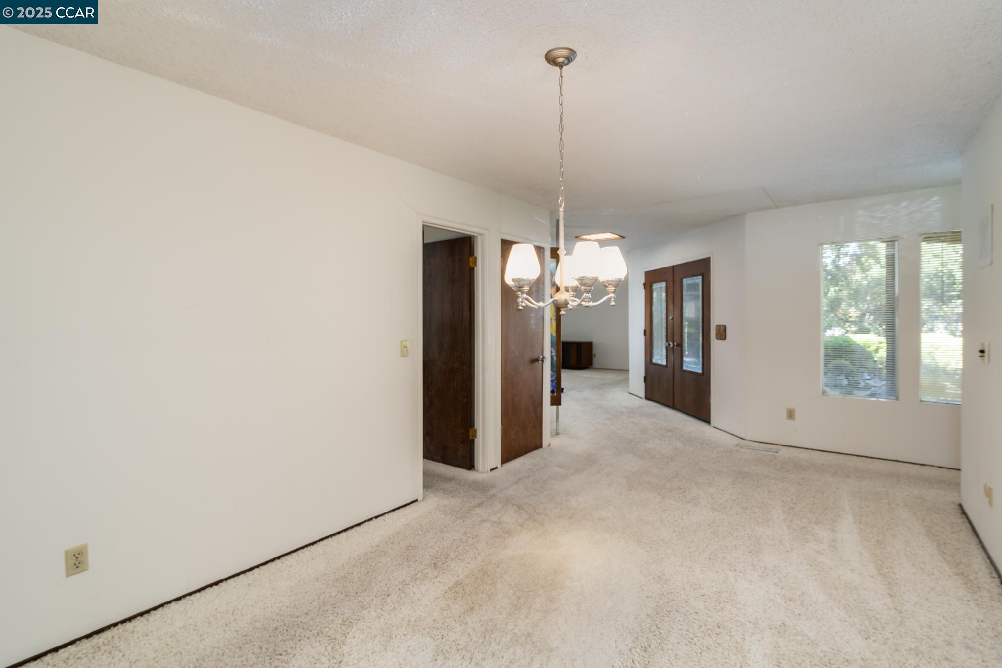 Detail Gallery Image 7 of 32 For 200 Lark Ln, Alamo,  CA 94507 - 3 Beds | 3 Baths