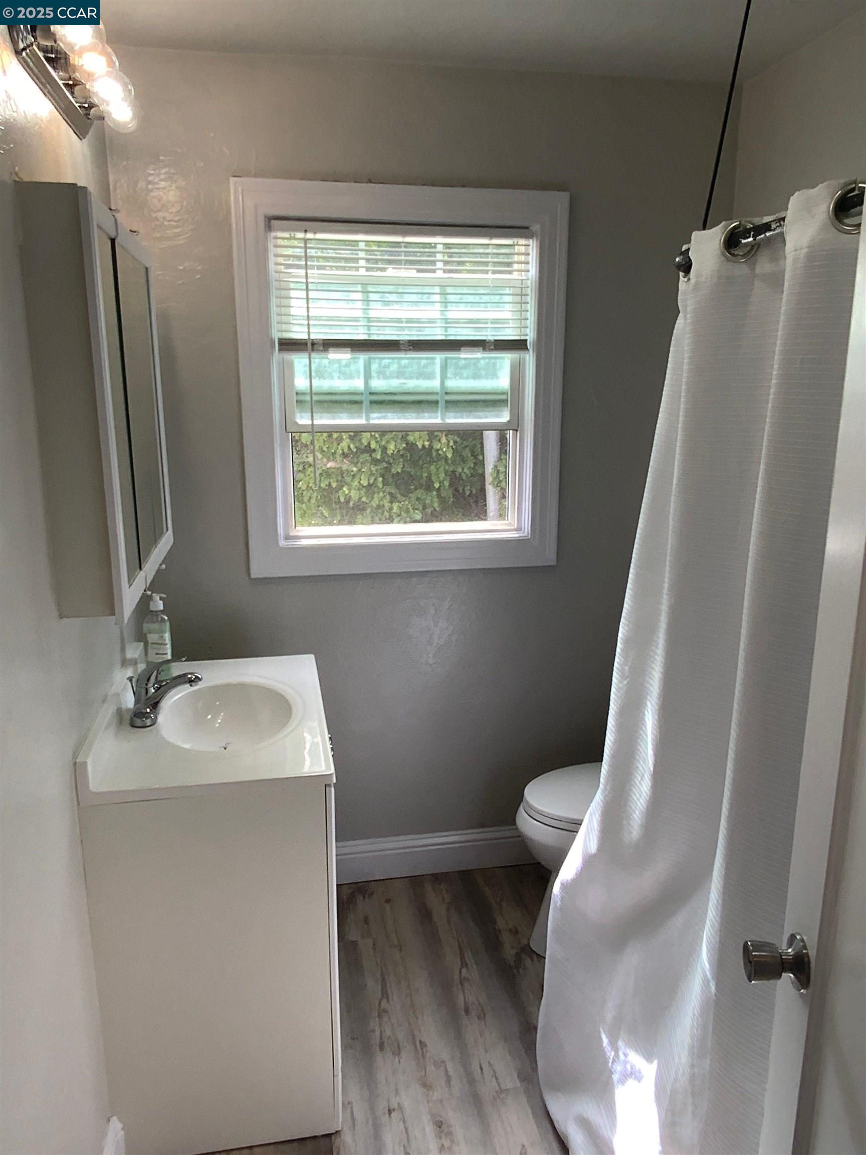 Detail Gallery Image 19 of 21 For 1121 3rd St, Rodeo,  CA 94572 - 2 Beds | 1 Baths