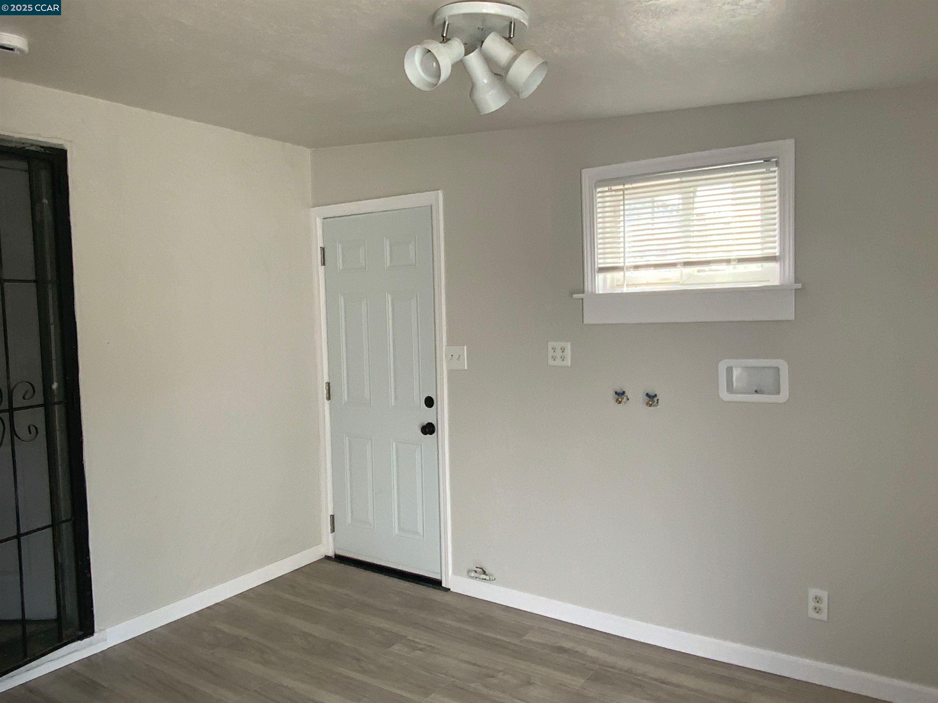 Detail Gallery Image 21 of 21 For 1121 3rd St, Rodeo,  CA 94572 - 2 Beds | 1 Baths