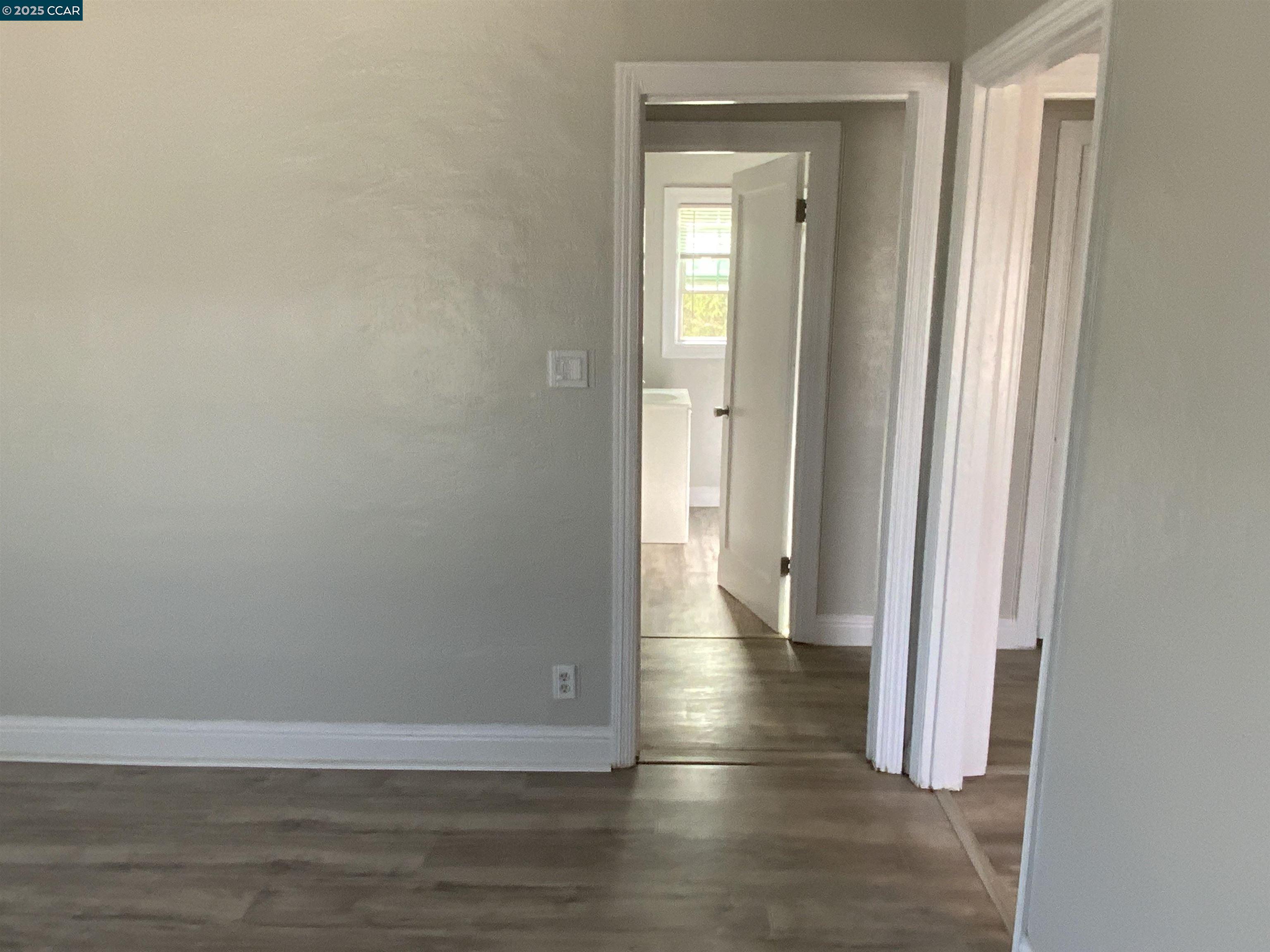 Detail Gallery Image 5 of 21 For 1121 3rd St, Rodeo,  CA 94572 - 2 Beds | 1 Baths