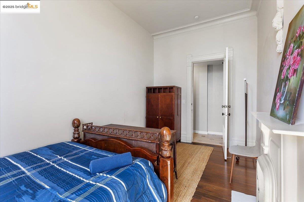 Detail Gallery Image 12 of 23 For 1218 E 21st St, Oakland,  CA 94606 - 19 Beds | 9 Baths