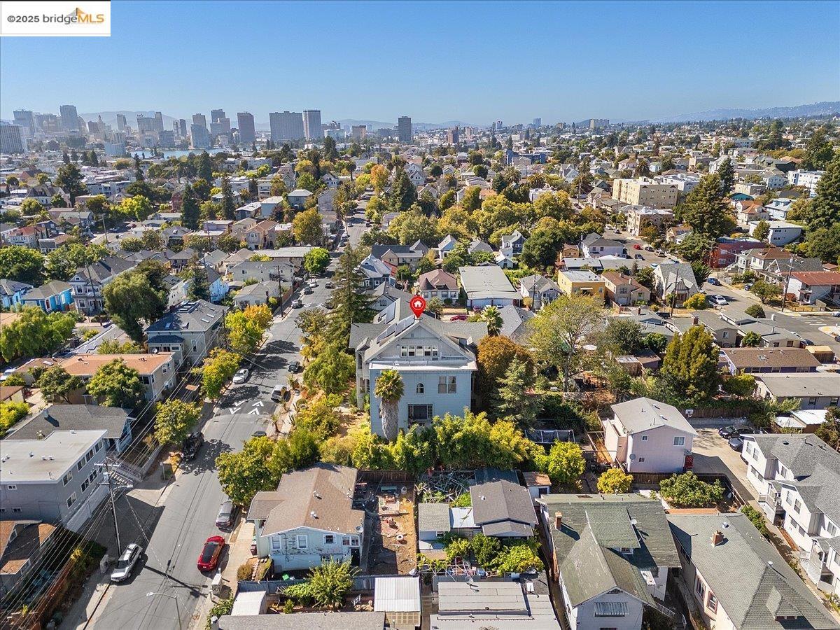 Detail Gallery Image 22 of 23 For 1218 E 21st St, Oakland,  CA 94606 - 19 Beds | 9 Baths