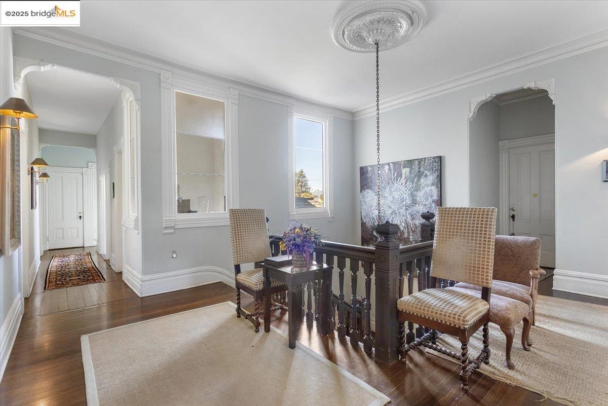 Detail Gallery Image 5 of 23 For 1218 E 21st St, Oakland,  CA 94606 - 19 Beds | 9 Baths