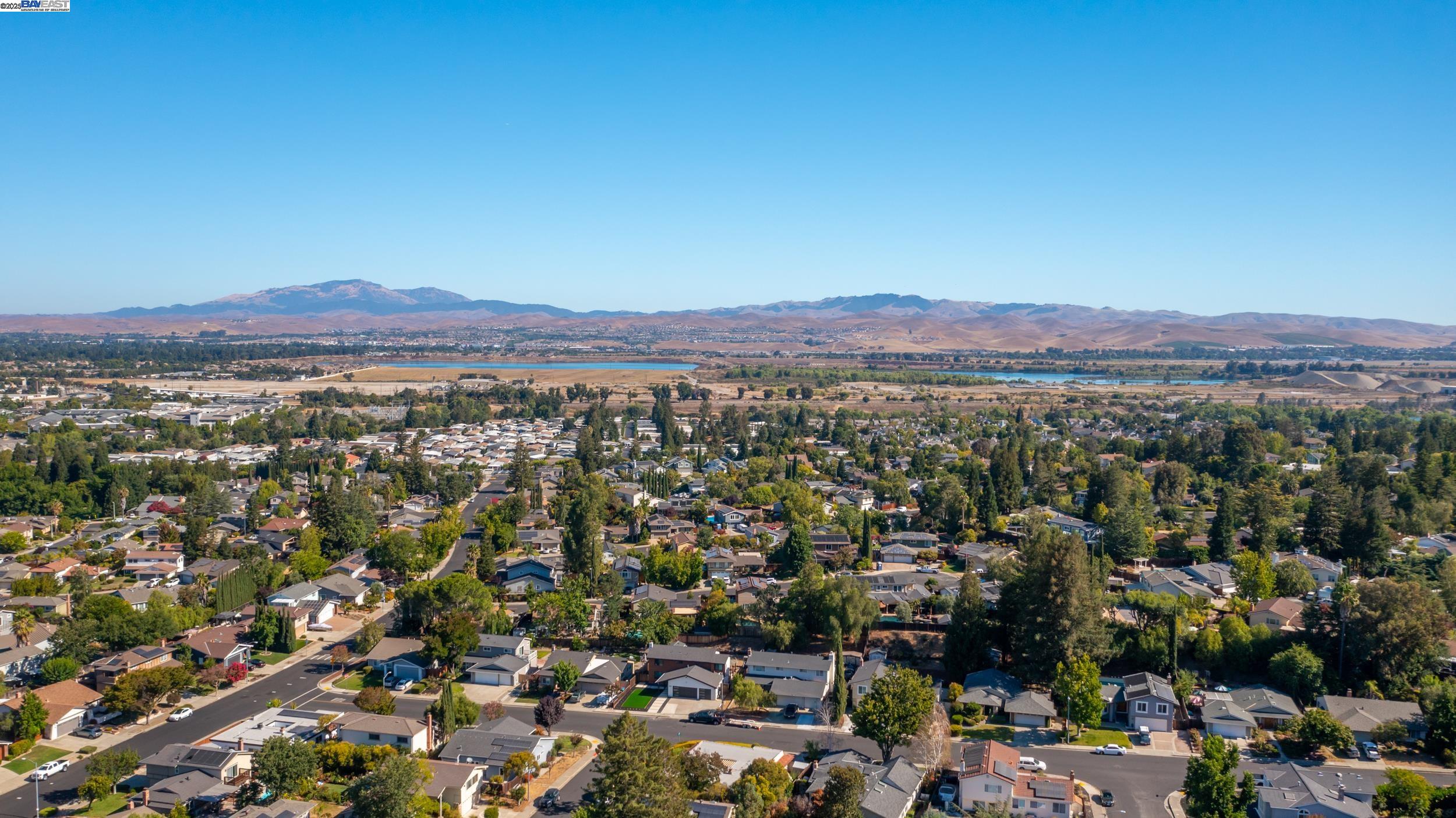 Detail Gallery Image 28 of 28 For 1376 Vintner Way, Pleasanton,  CA 94566 - 3 Beds | 2 Baths