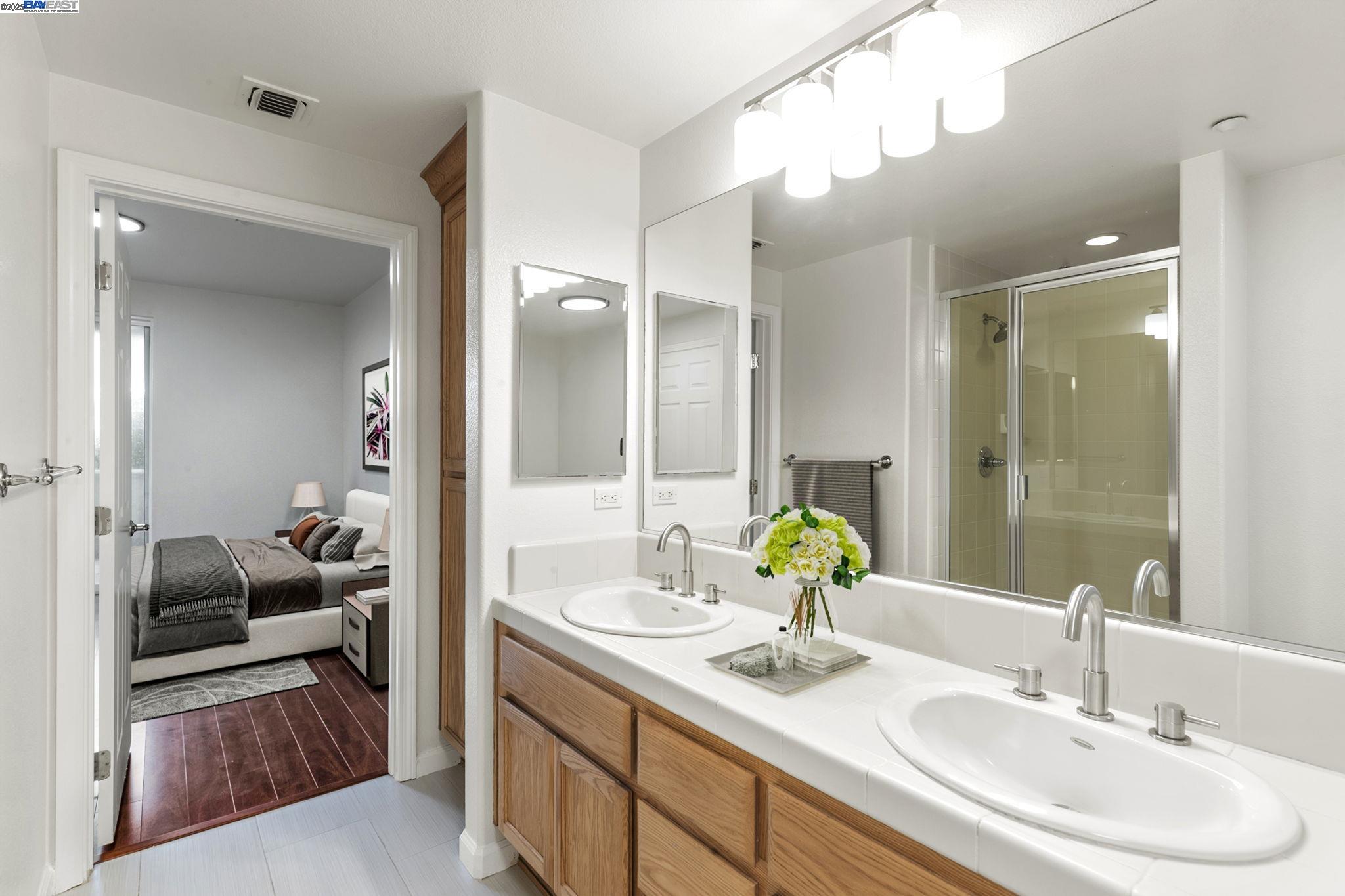 Photo #27: 41108699 Listing: Photo #27