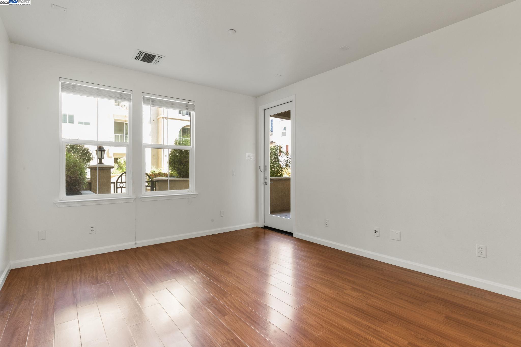 Photo #6: 41108699 Listing 