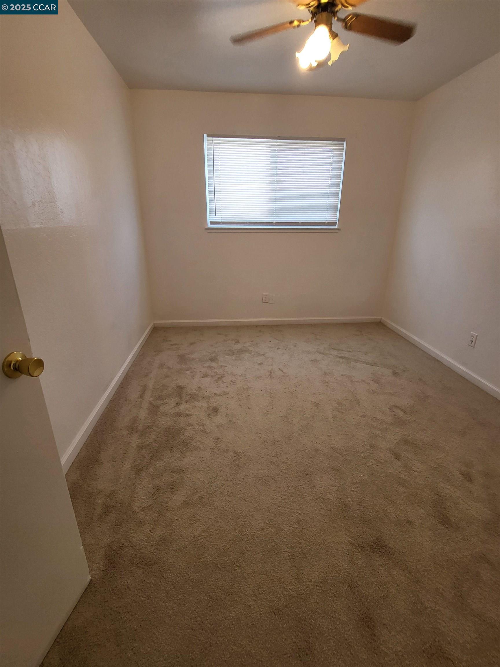 Detail Gallery Image 8 of 8 For 418 C Street, Richmond,  CA 94801 - 1 Beds | 1 Baths