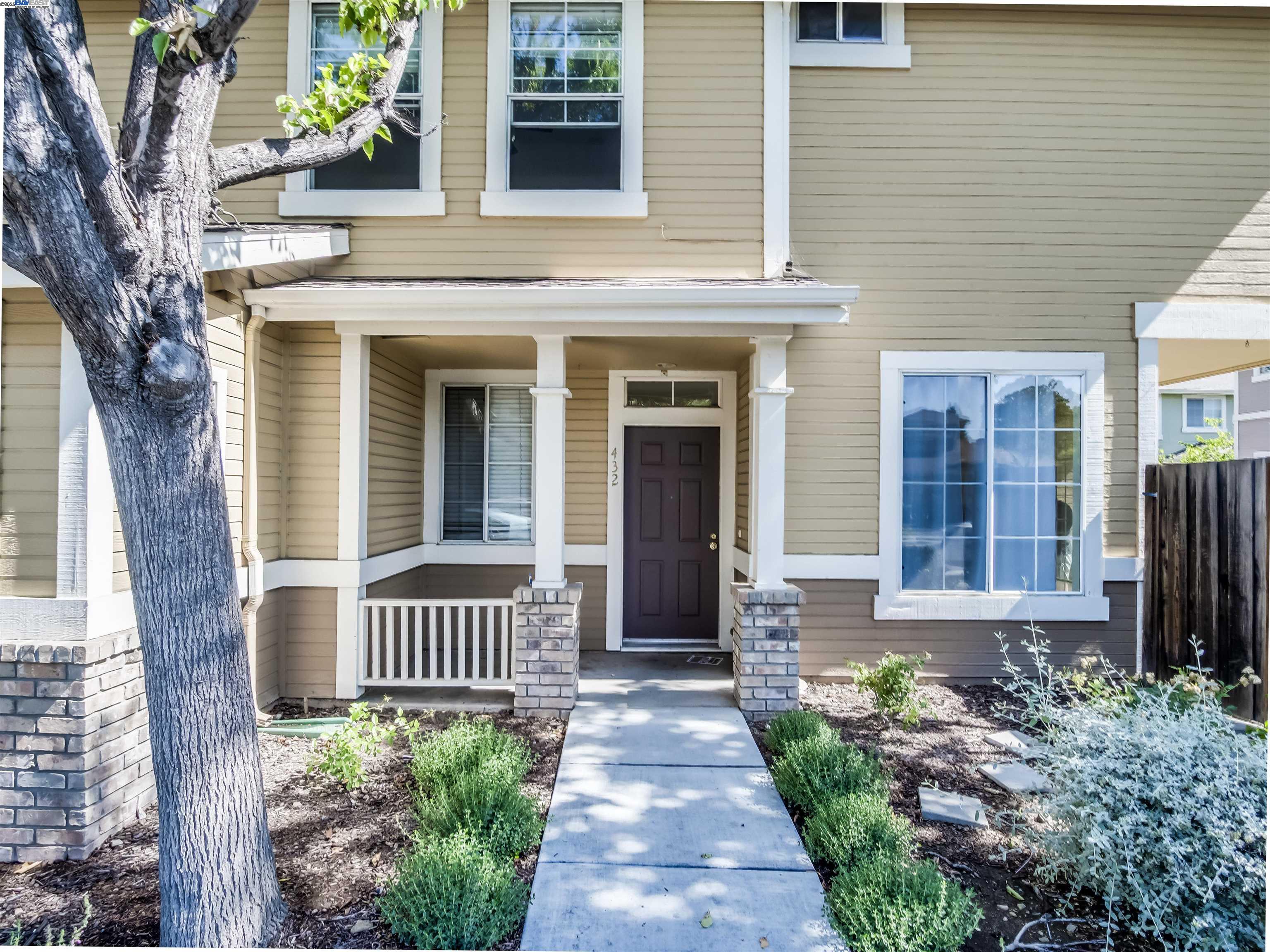 Front Image Thumbnail for BE41108704