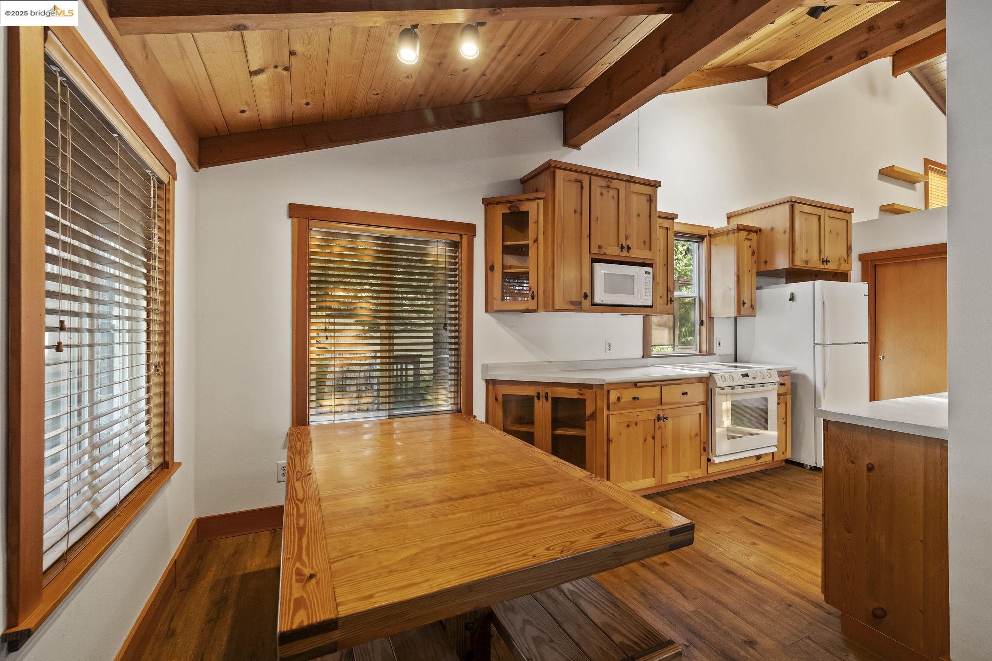 Detail Gallery Image 7 of 41 For 20415 Kutci Road, Mi Wuk Village,  CA 95346 - 4 Beds | 2 Baths