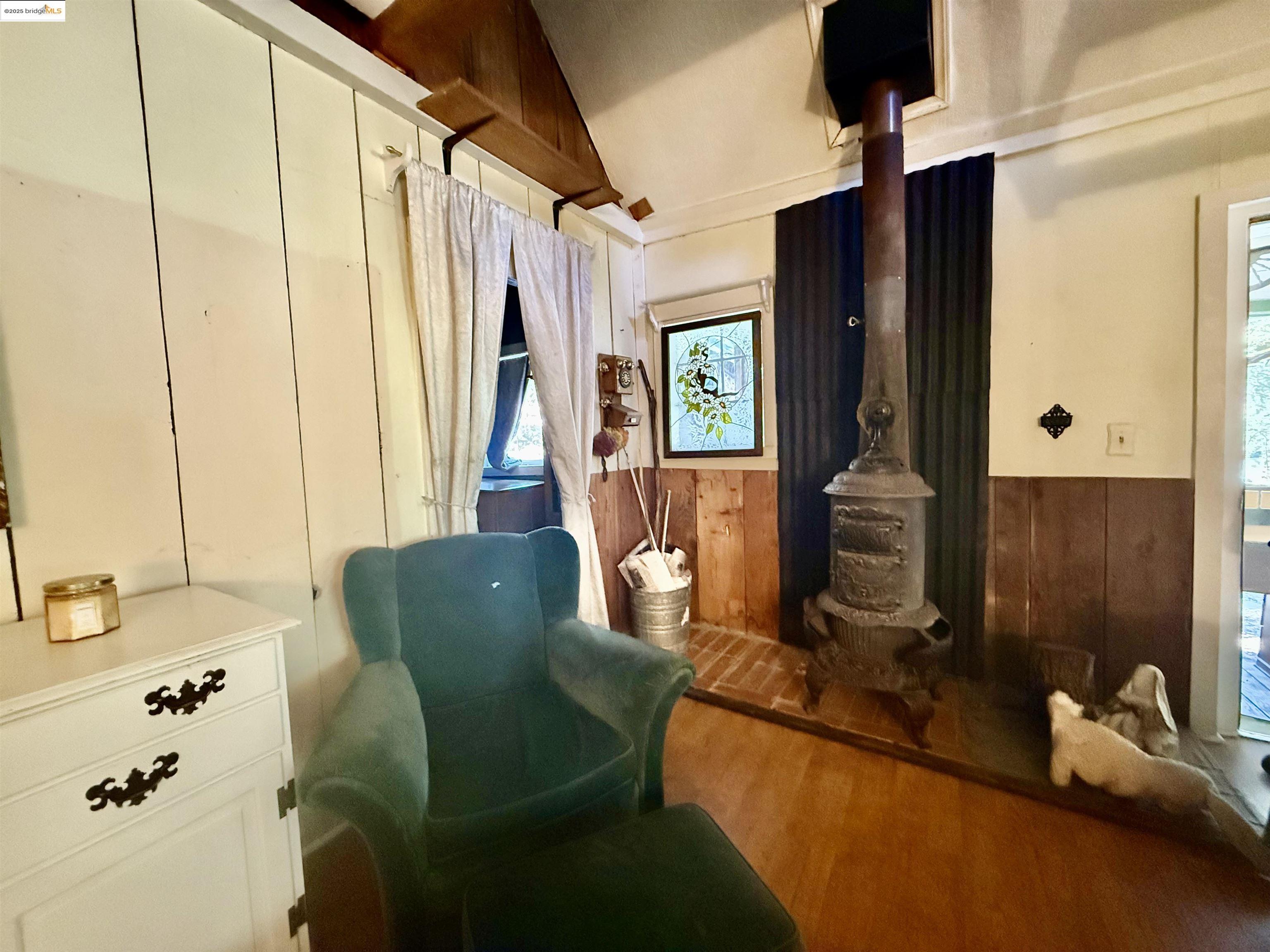 Detail Gallery Image 6 of 37 For 19100 Andra Drive, Sonora,  CA 95370 - 1 Beds | 1 Baths